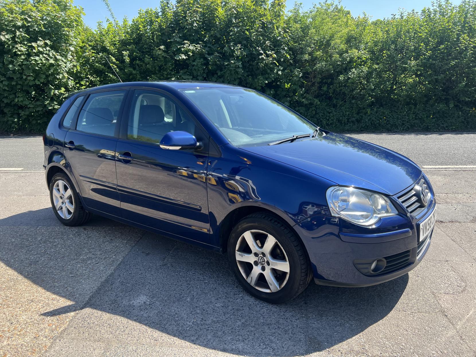 Volkswagen Polo 1.4 SE Hatchback 5dr Petrol Automatic (165 g/km, 79 bhp)