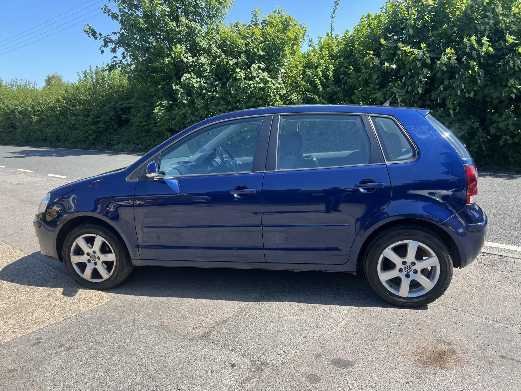 Volkswagen Polo 1.4 SE Hatchback 5dr Petrol Automatic (165 g/km, 79 bhp)