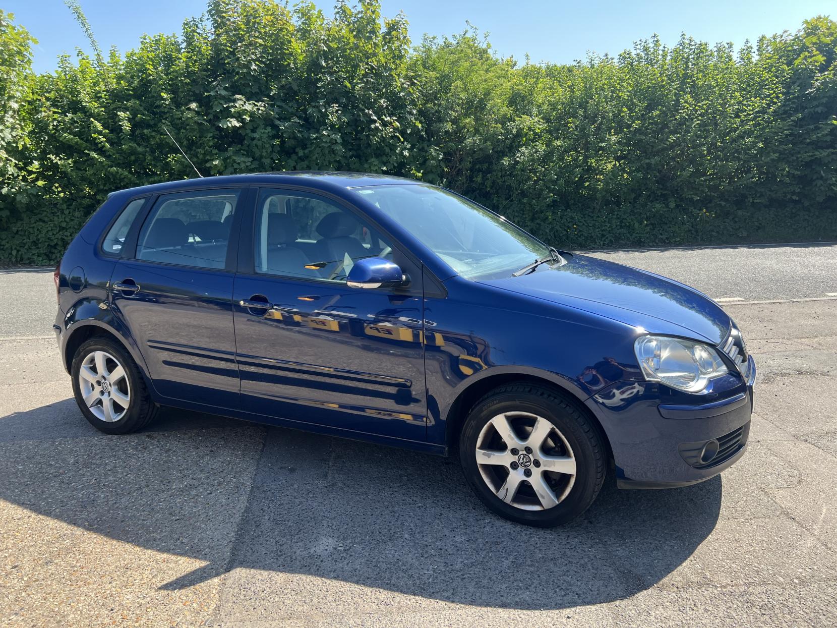 Volkswagen Polo 1.4 SE Hatchback 5dr Petrol Automatic (165 g/km, 79 bhp)