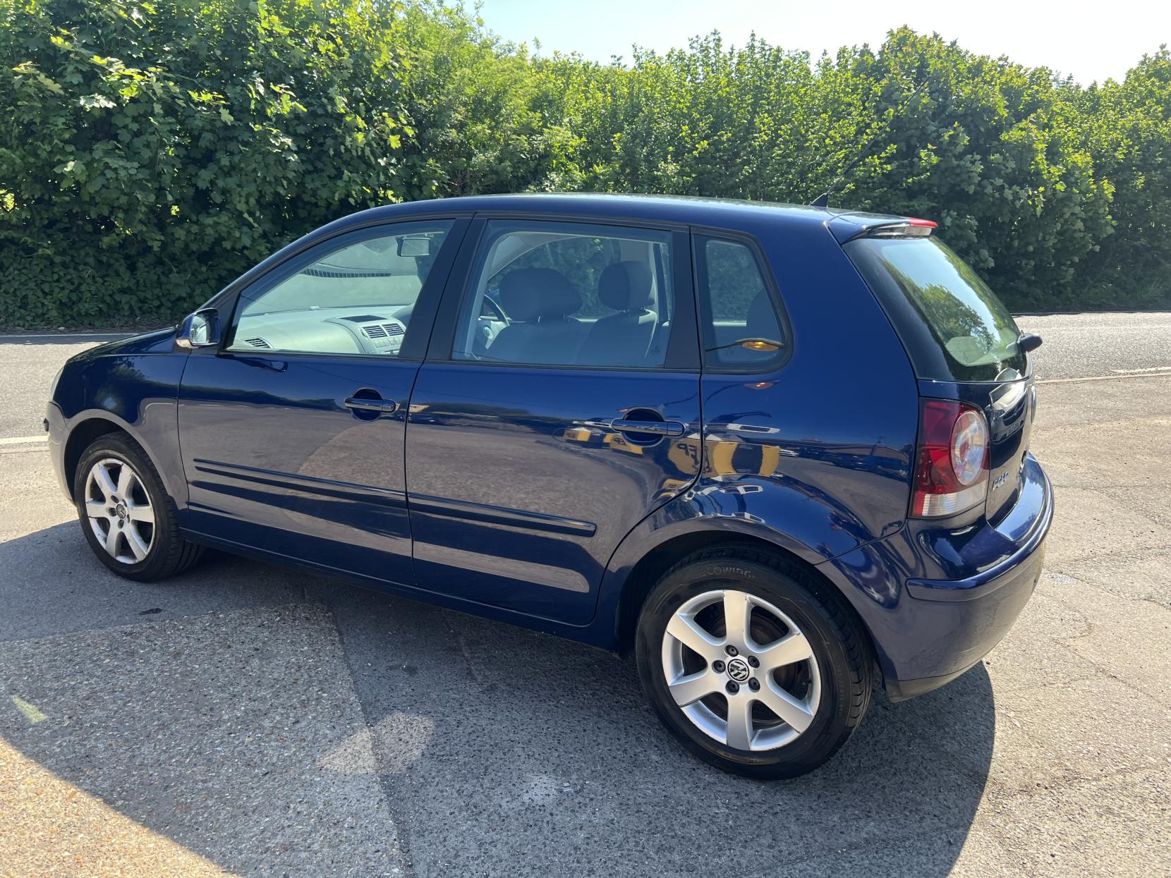 Volkswagen Polo 1.4 SE Hatchback 5dr Petrol Automatic (165 g/km, 79 bhp)