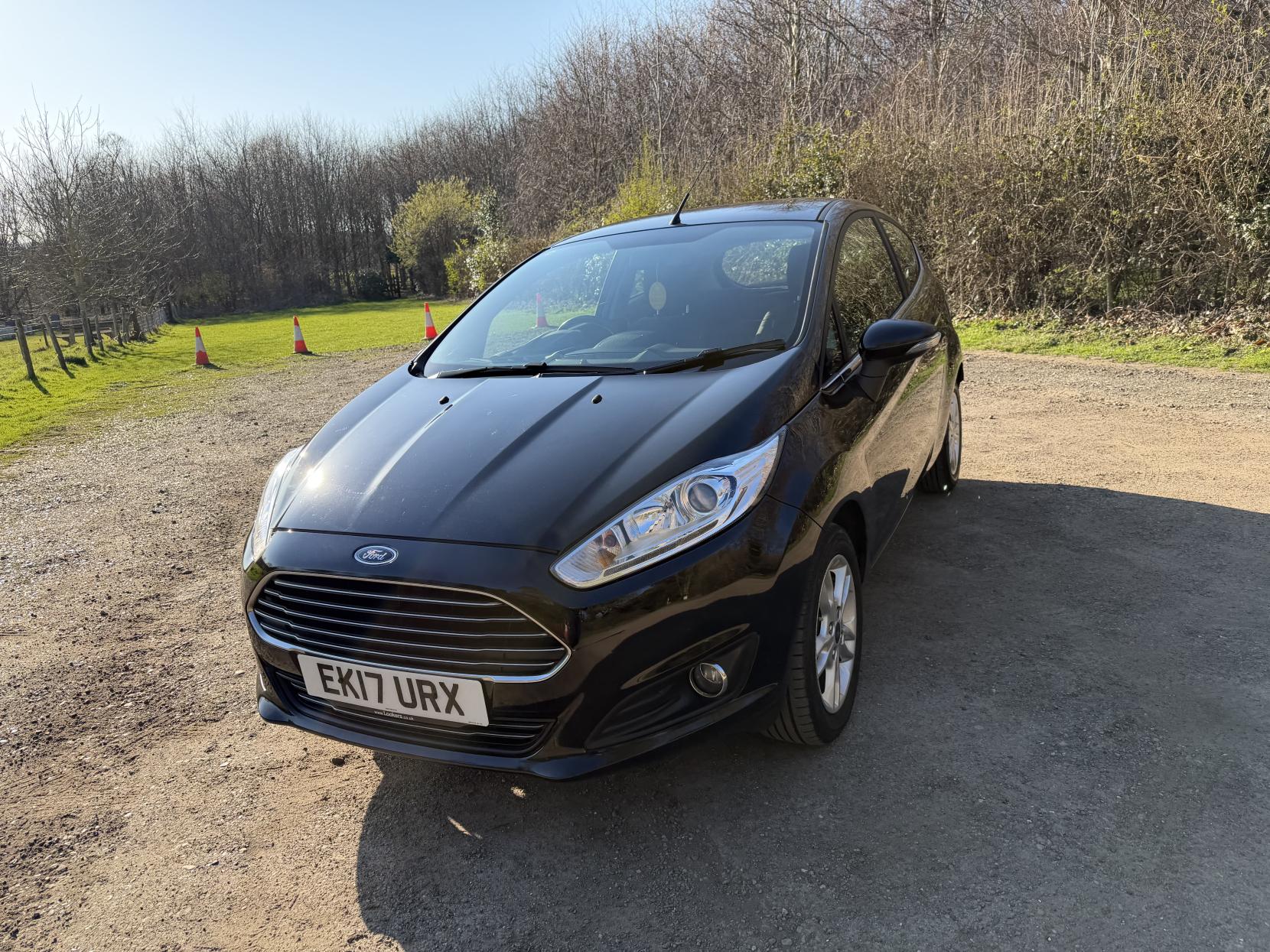 Ford Fiesta 1.25 Zetec Hatchback 3dr Petrol Manual Euro 6 (82 ps)