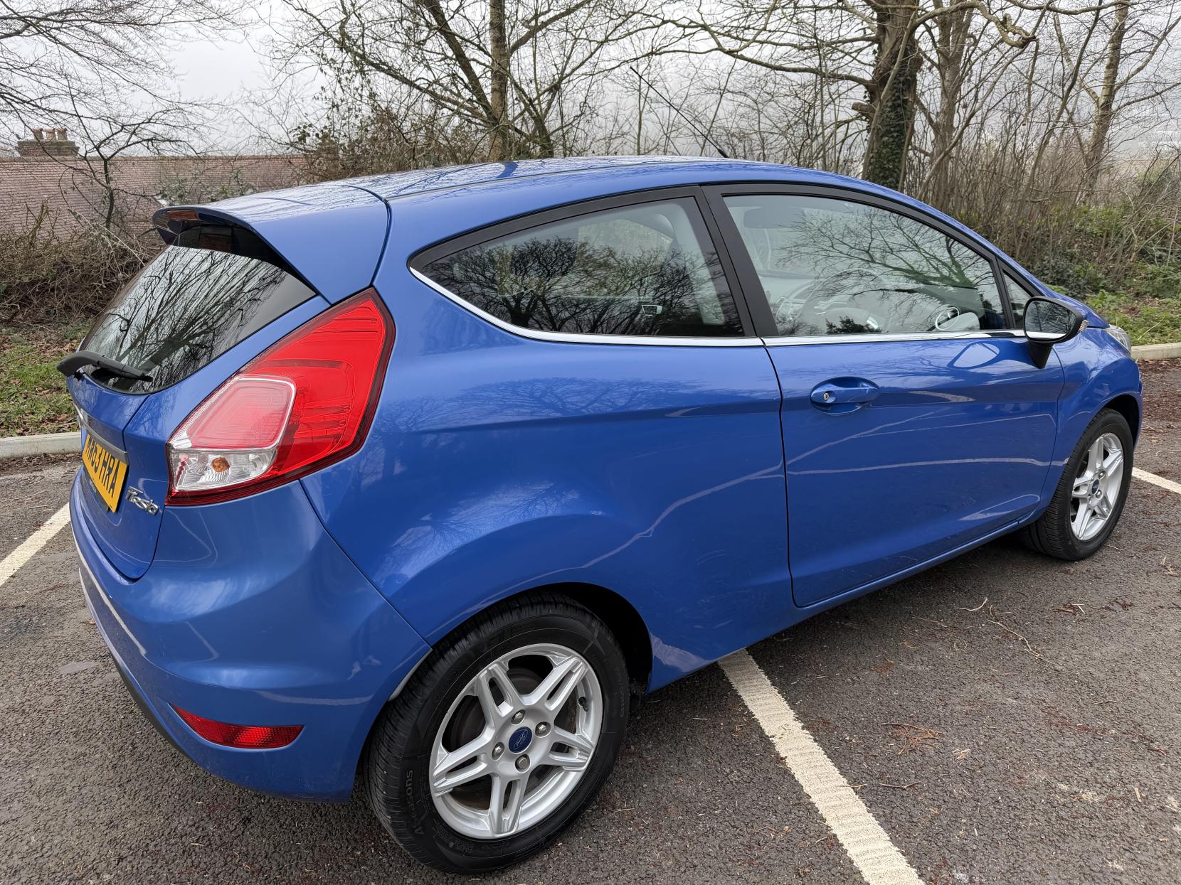Ford Fiesta 1.25 Zetec Hatchback 3dr Petrol Manual Euro 5 (82 ps)