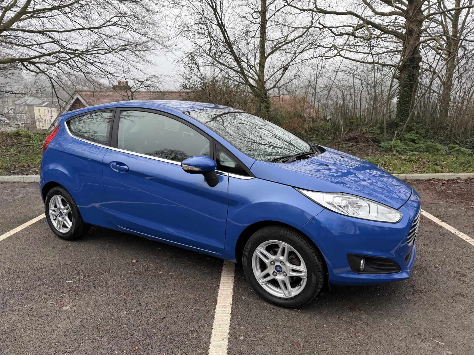 Ford Fiesta 1.25 Zetec Hatchback 3dr Petrol Manual Euro 5 (82 ps)