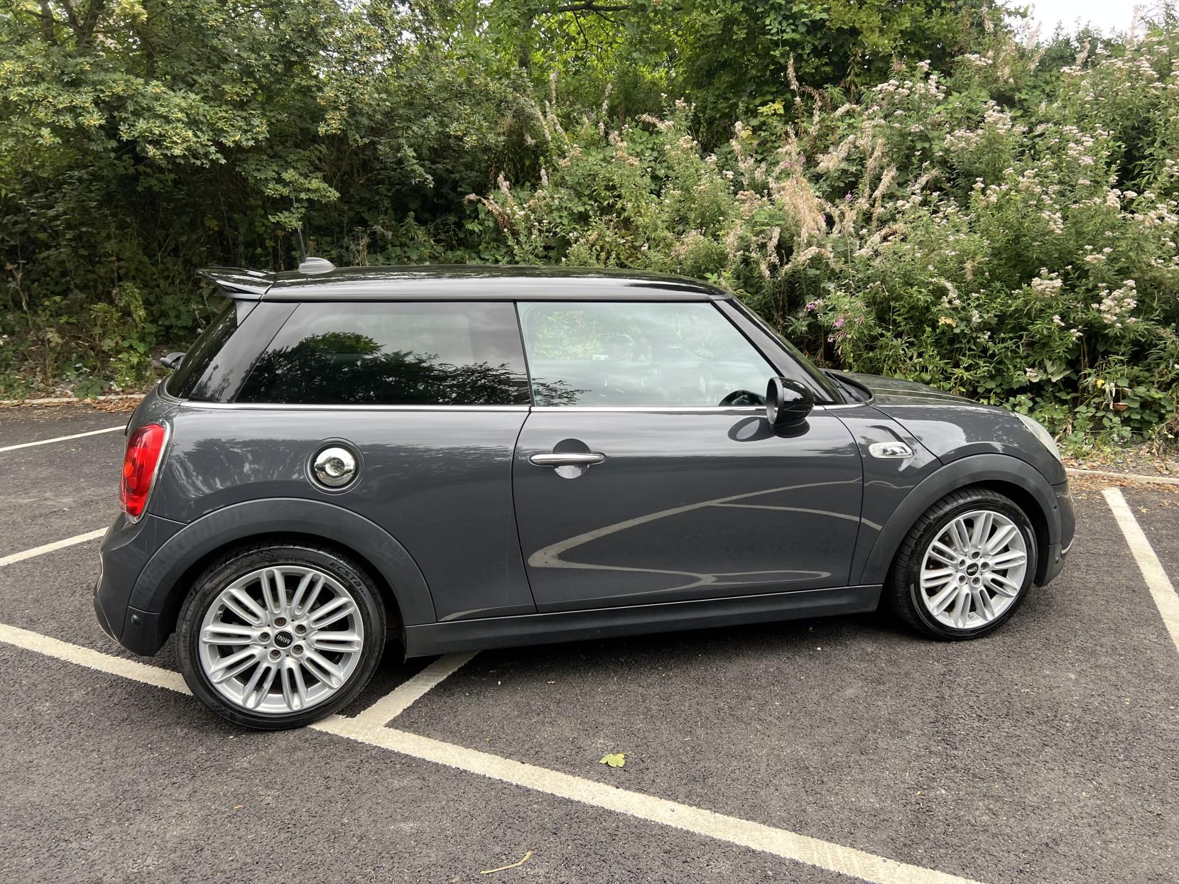 MINI Hatch 2.0 Cooper S Hatchback 3dr Petrol Manual Euro 6 (s/s) (192 ps)