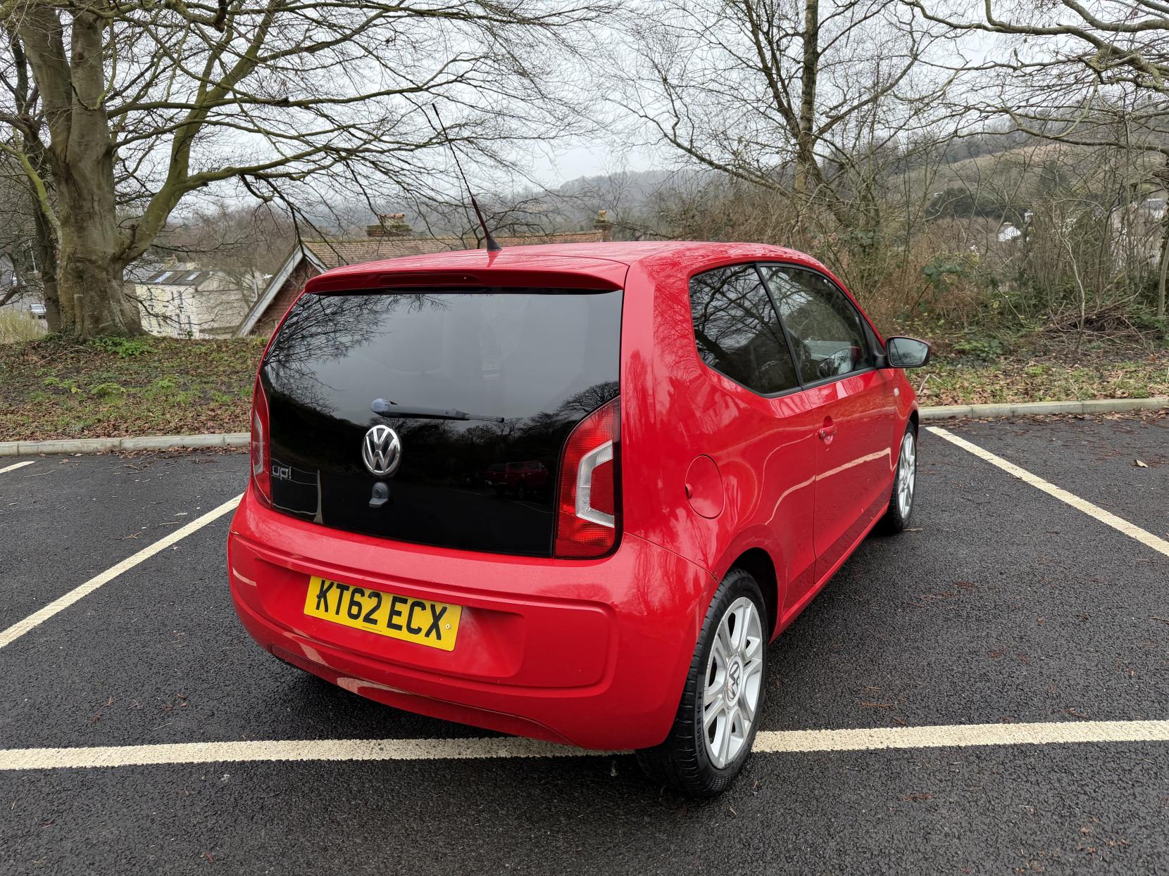Volkswagen up! 1.0 High up! Hatchback 3dr Petrol Manual Euro 5 (75 ps)