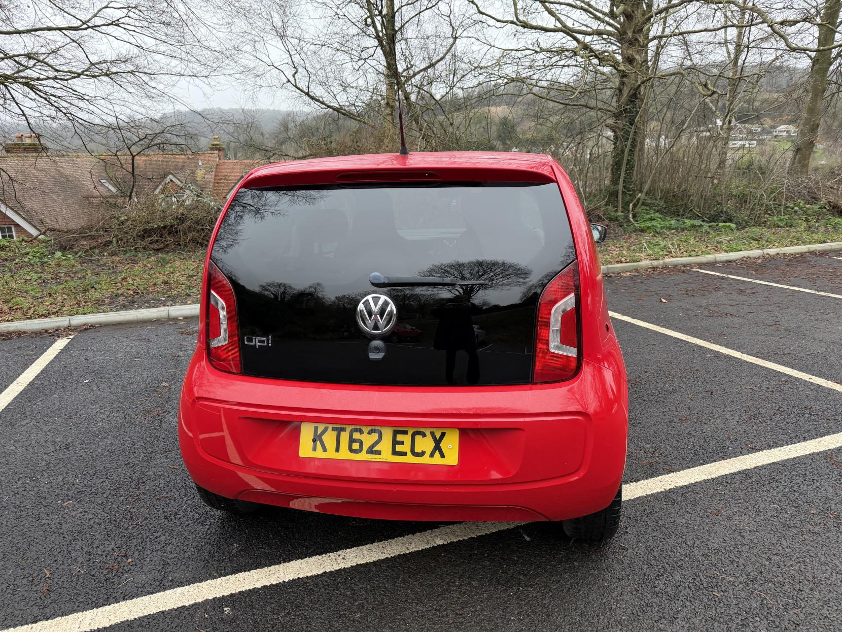 Volkswagen up! 1.0 High up! Hatchback 3dr Petrol Manual Euro 5 (75 ps)