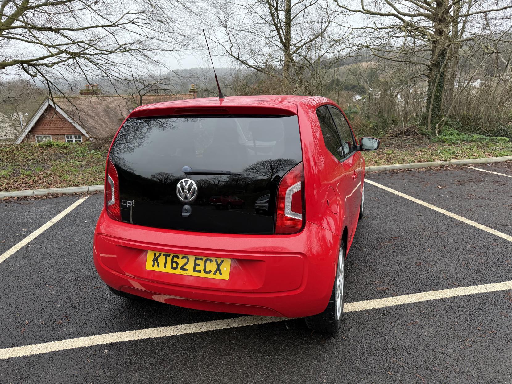 Volkswagen up! 1.0 High up! Hatchback 3dr Petrol Manual Euro 5 (75 ps)