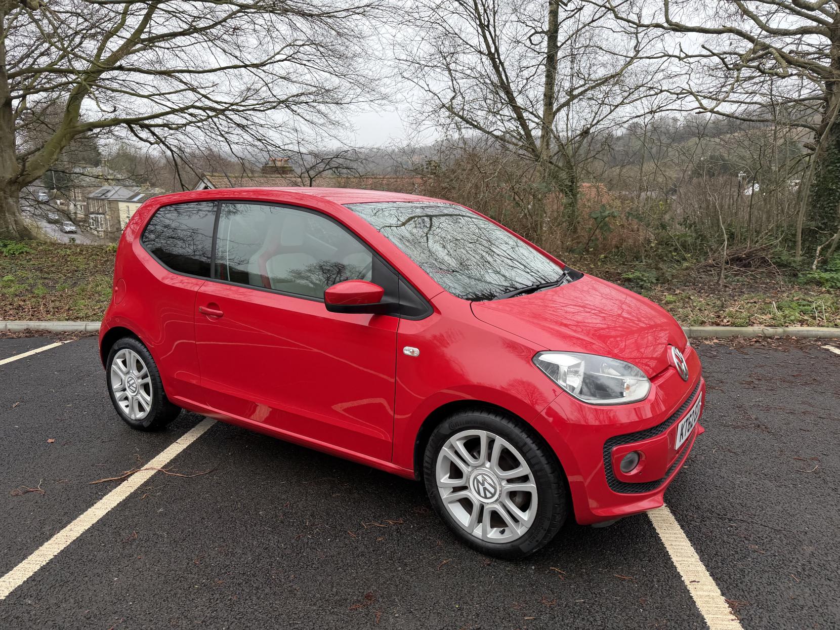 Volkswagen up! 1.0 High up! Hatchback 3dr Petrol Manual Euro 5 (75 ps)