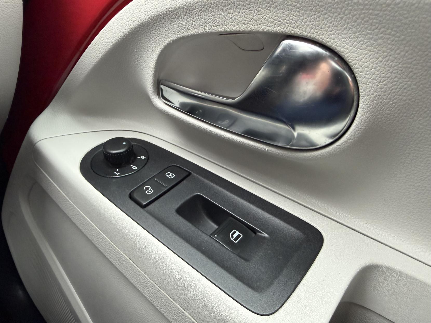 Volkswagen up! 1.0 High up! Hatchback 3dr Petrol Manual Euro 5 (75 ps)