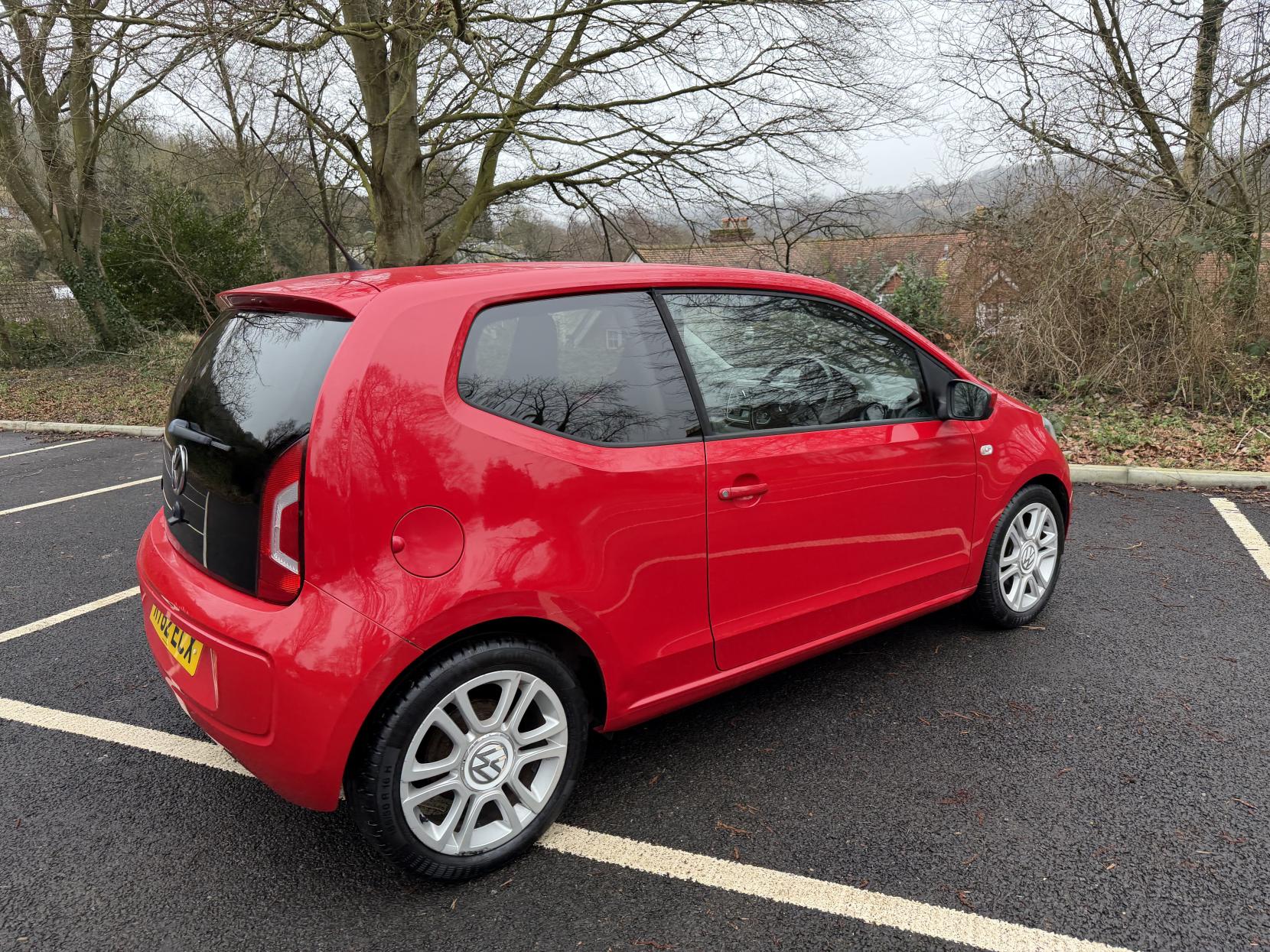 Volkswagen up! 1.0 High up! Hatchback 3dr Petrol Manual Euro 5 (75 ps)