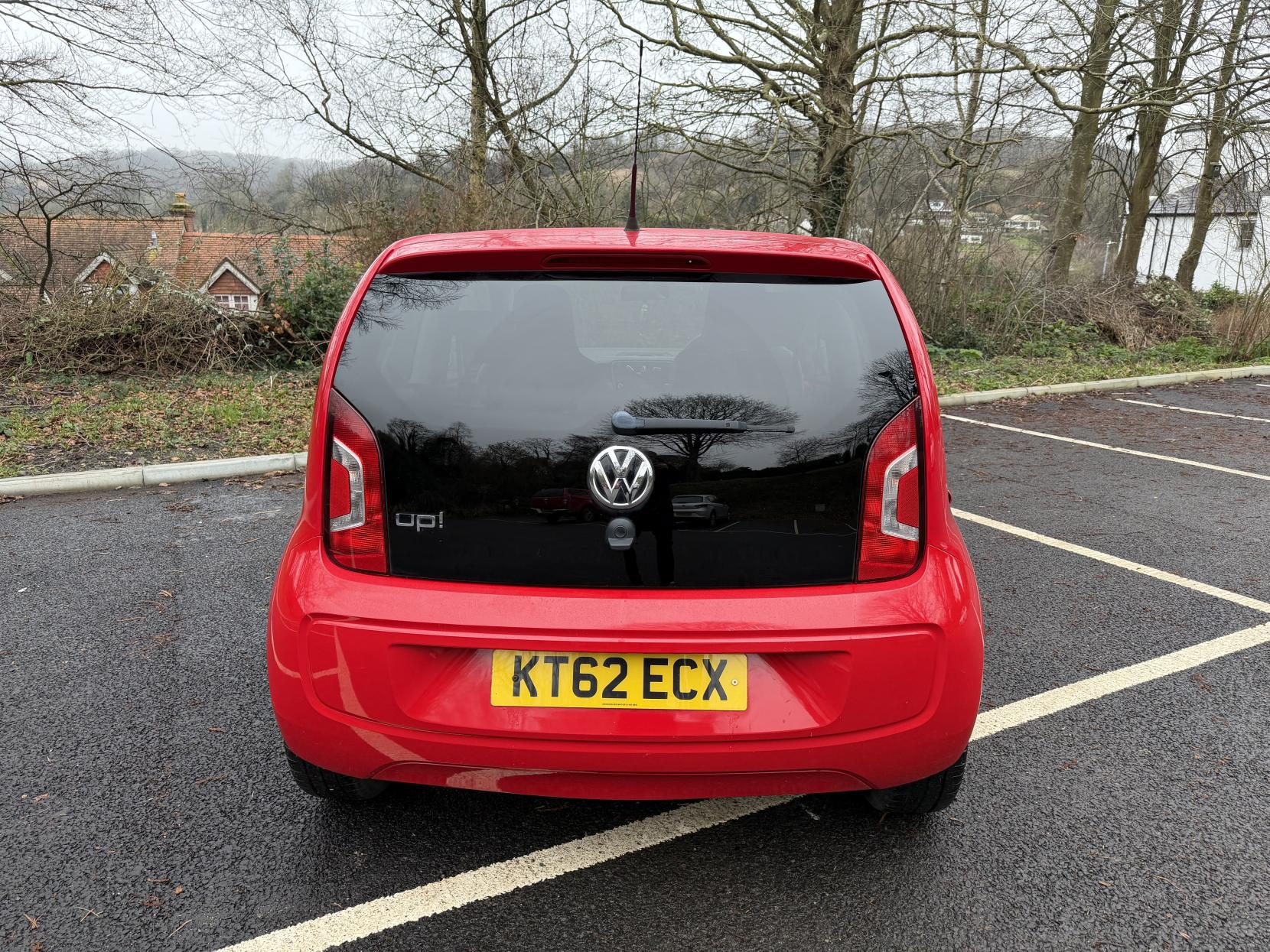 Volkswagen up! 1.0 High up! Hatchback 3dr Petrol Manual Euro 5 (75 ps)