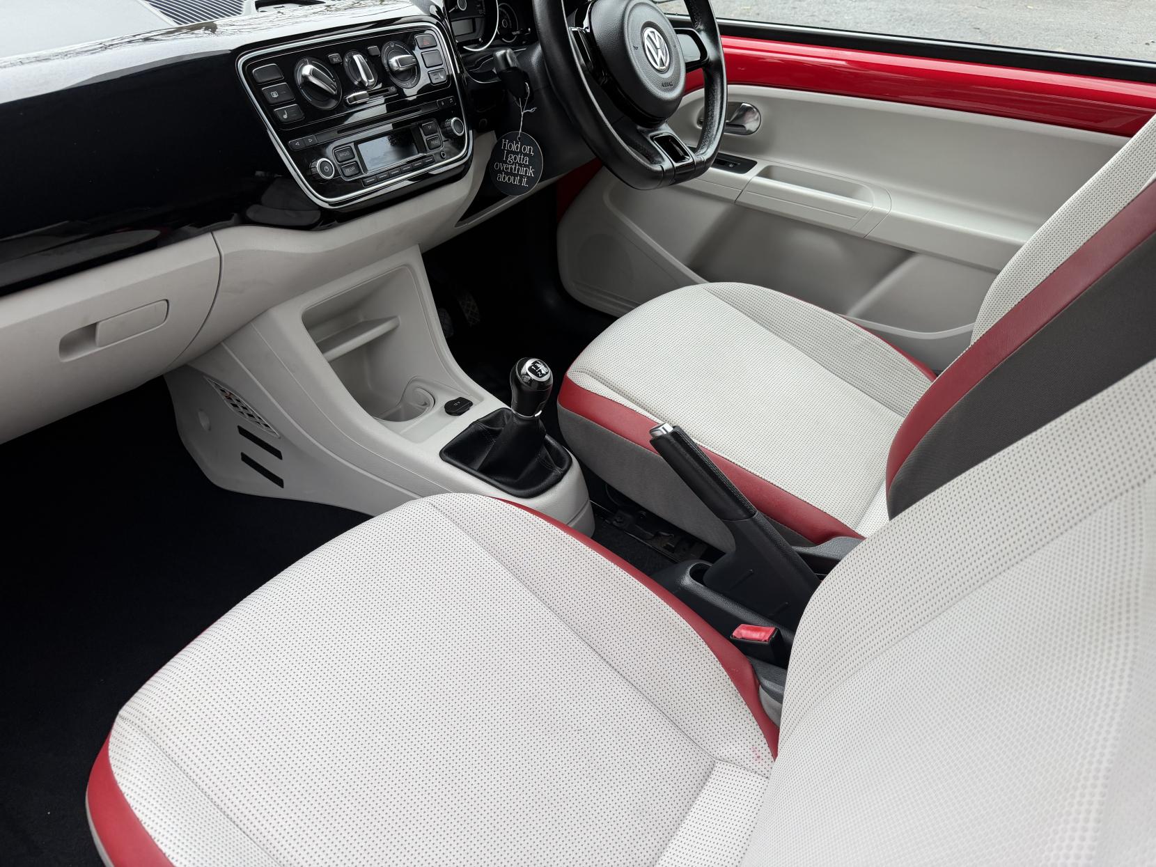 Volkswagen up! 1.0 High up! Hatchback 3dr Petrol Manual Euro 5 (75 ps)