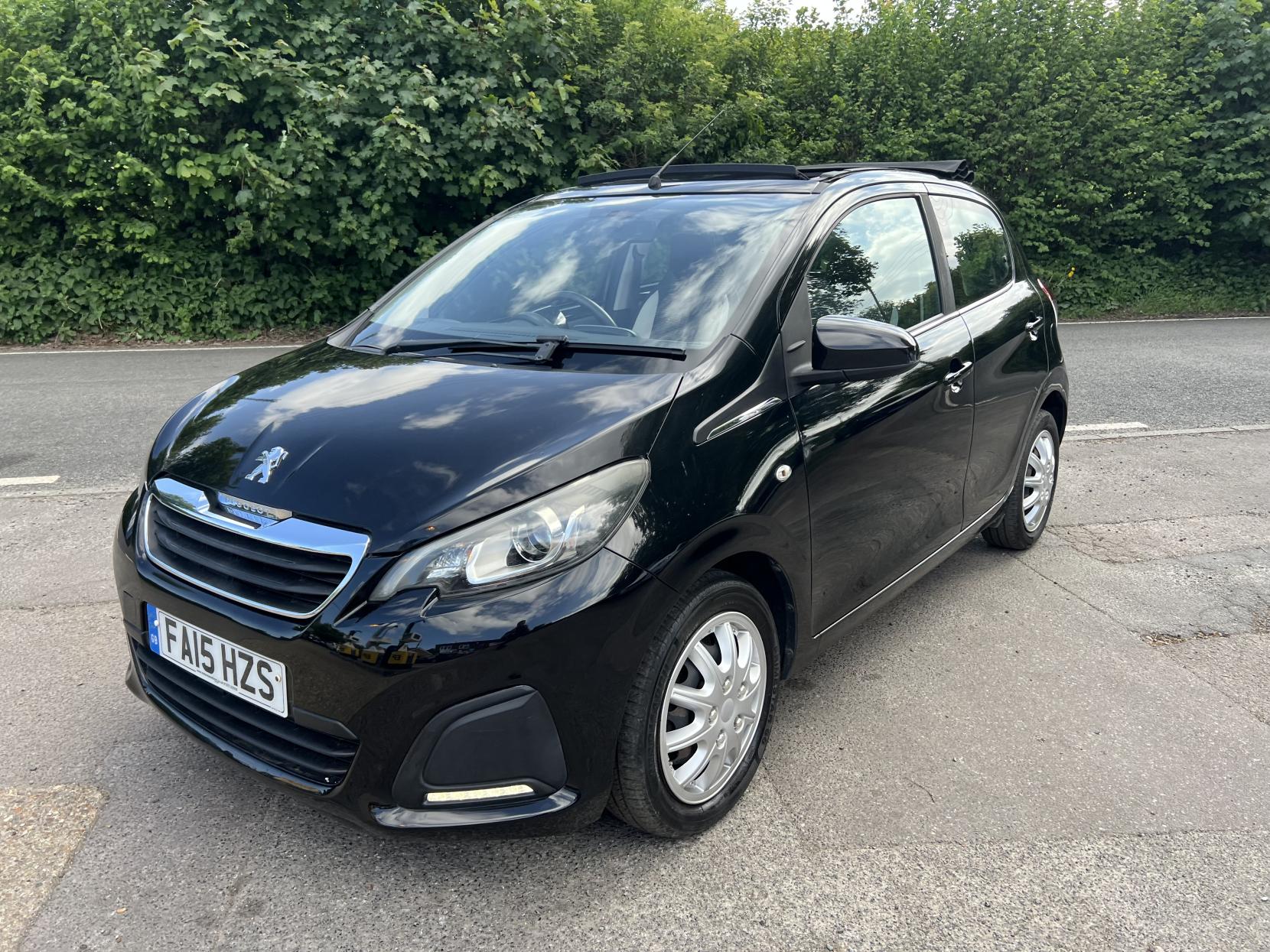 Peugeot 108 1.0 Active Top! 5dr Petrol Manual Euro 6 (68 ps)