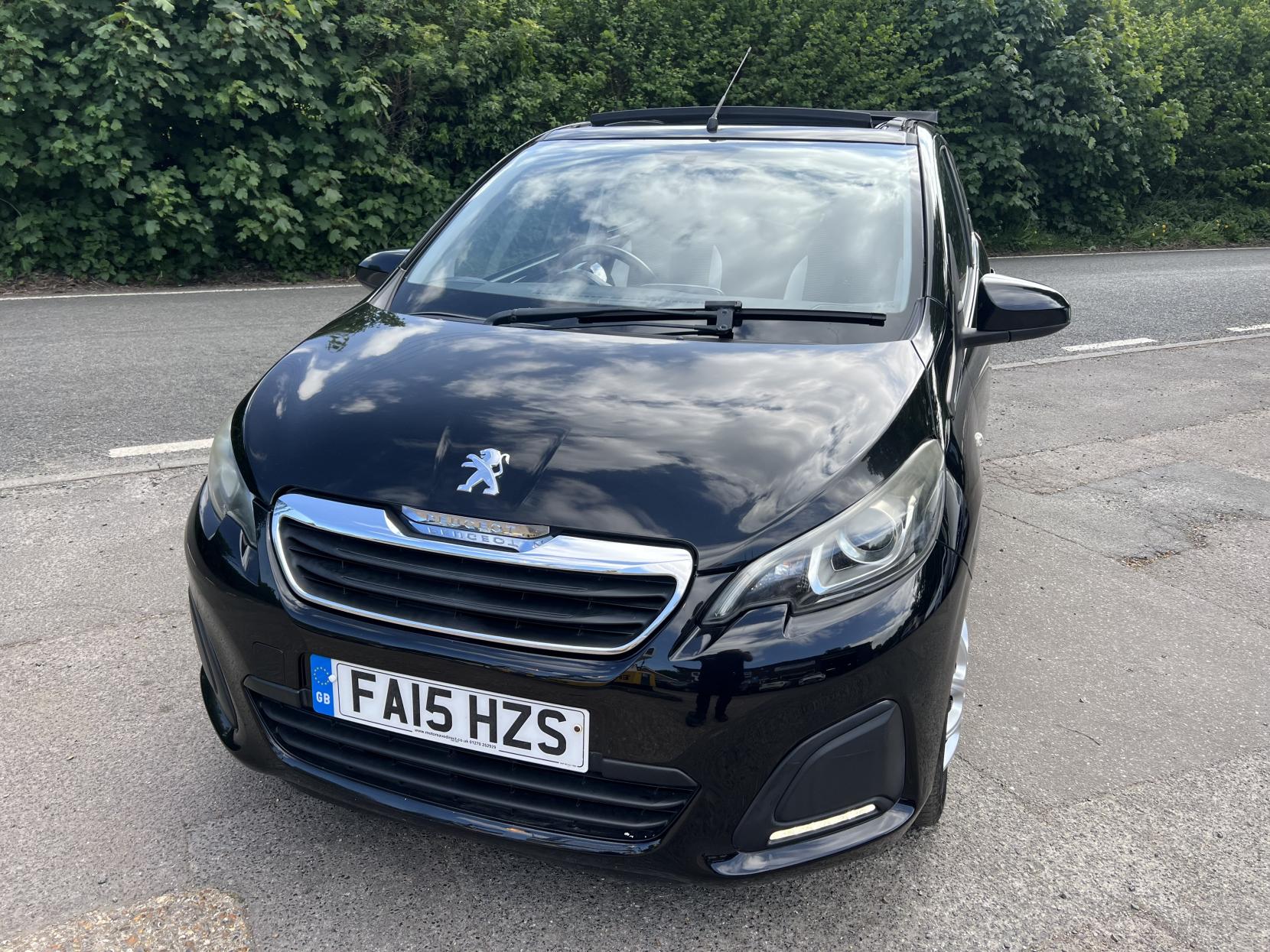 Peugeot 108 1.0 Active Top! 5dr Petrol Manual Euro 6 (68 ps)