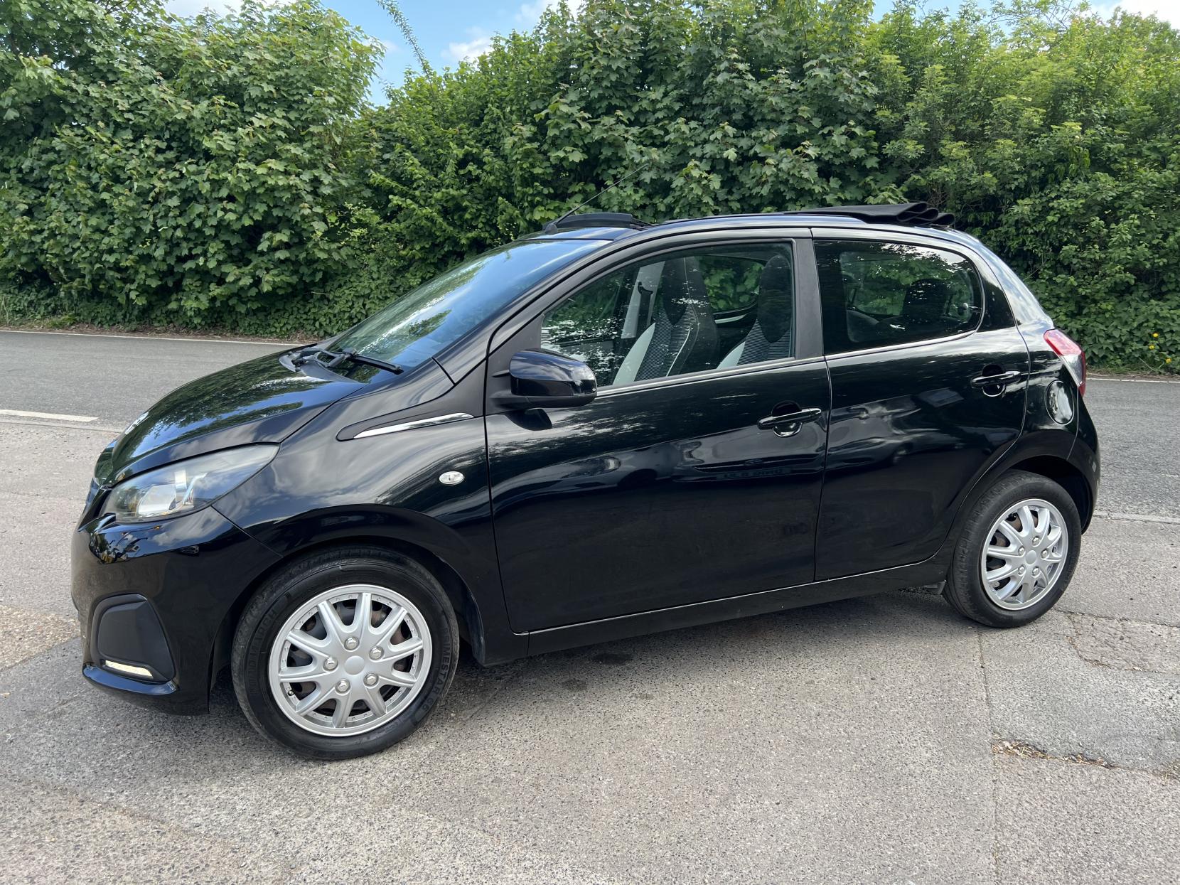 Peugeot 108 1.0 Active Top! 5dr Petrol Manual Euro 6 (68 ps)