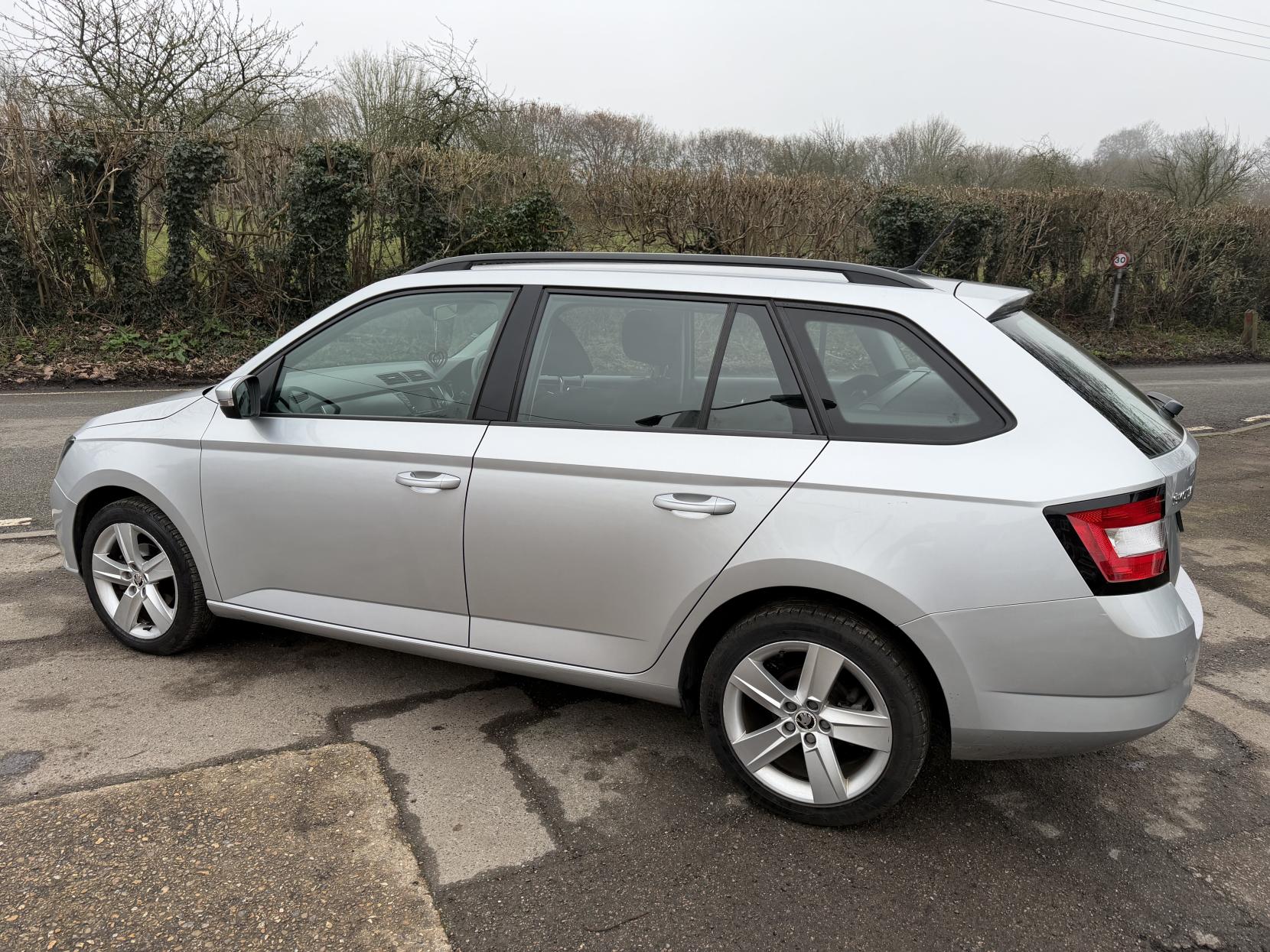 Skoda Fabia 1.2 TSI SE L Estate 5dr Petrol Manual Euro 6 (s/s) (90 ps)