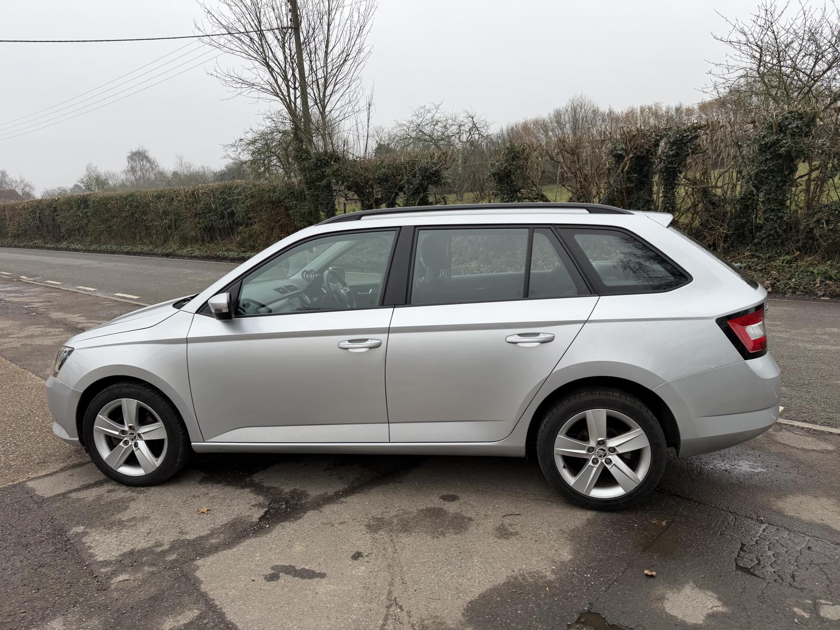 Skoda Fabia 1.2 TSI SE L Estate 5dr Petrol Manual Euro 6 (s/s) (90 ps)