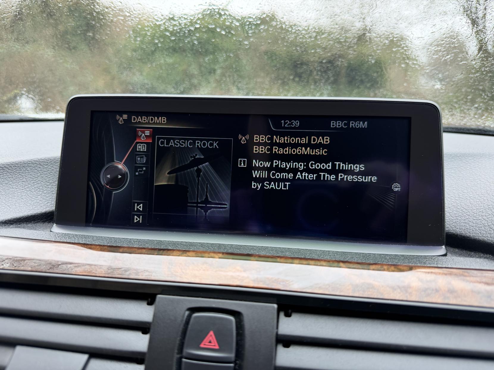 BMW 3 Series 2.0 320i Luxury Saloon 4dr Petrol Auto Euro 6 (s/s) (184 ps)