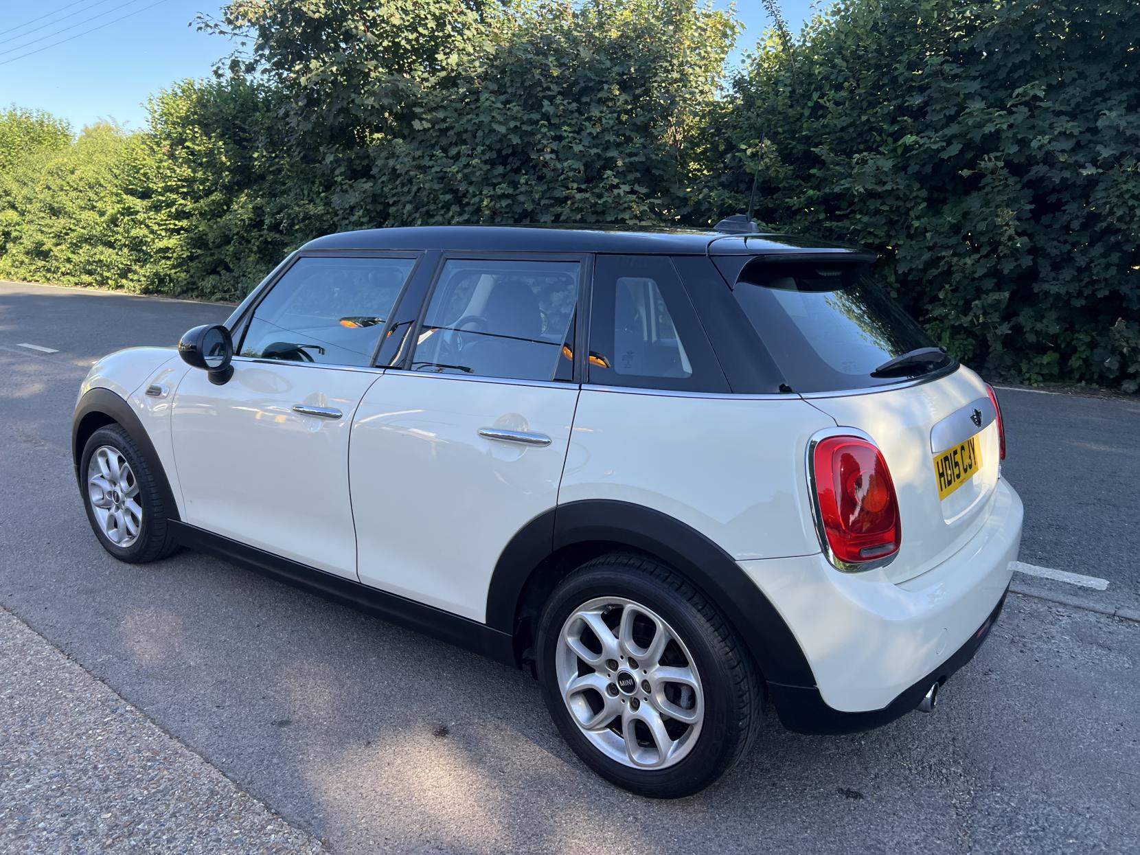 MINI Hatch 1.5 Cooper Hatchback 5dr Petrol Manual Euro 6 (s/s) (136 ps)