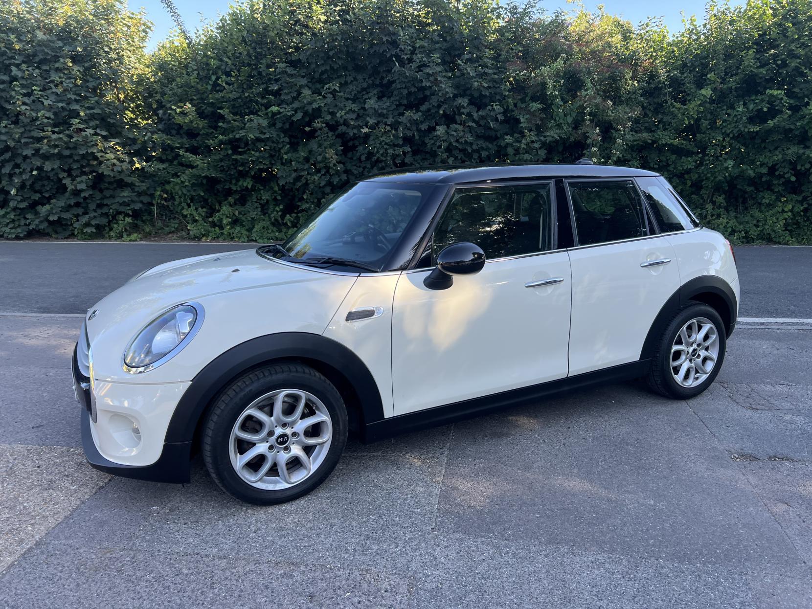 MINI Hatch 1.5 Cooper Hatchback 5dr Petrol Manual Euro 6 (s/s) (136 ps)
