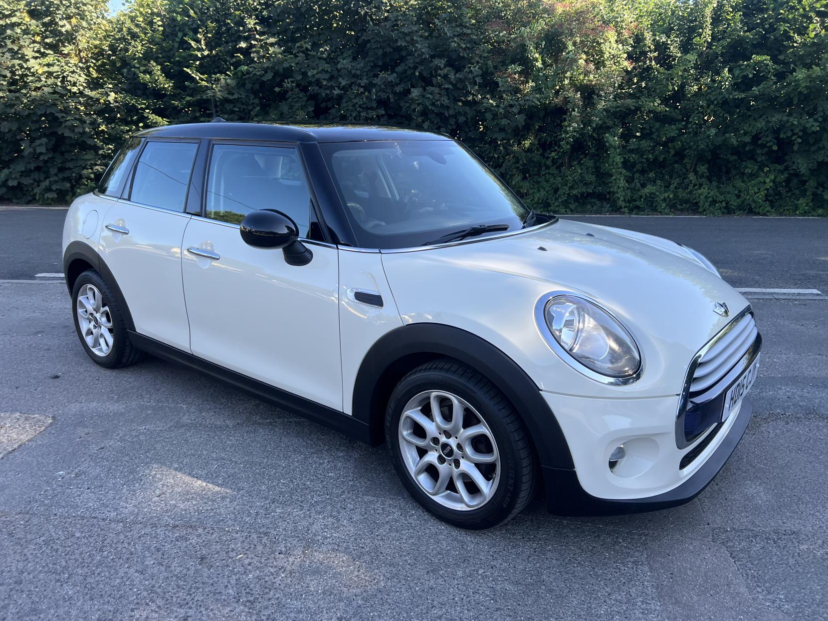 MINI Hatch 1.5 Cooper Hatchback 5dr Petrol Manual Euro 6 (s/s) (136 ps)