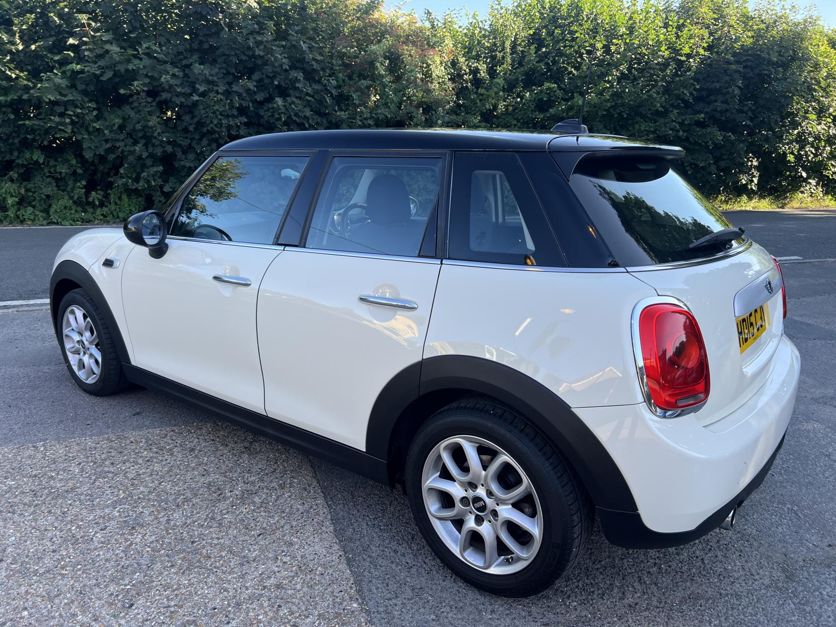 MINI Hatch 1.5 Cooper Hatchback 5dr Petrol Manual Euro 6 (s/s) (136 ps)