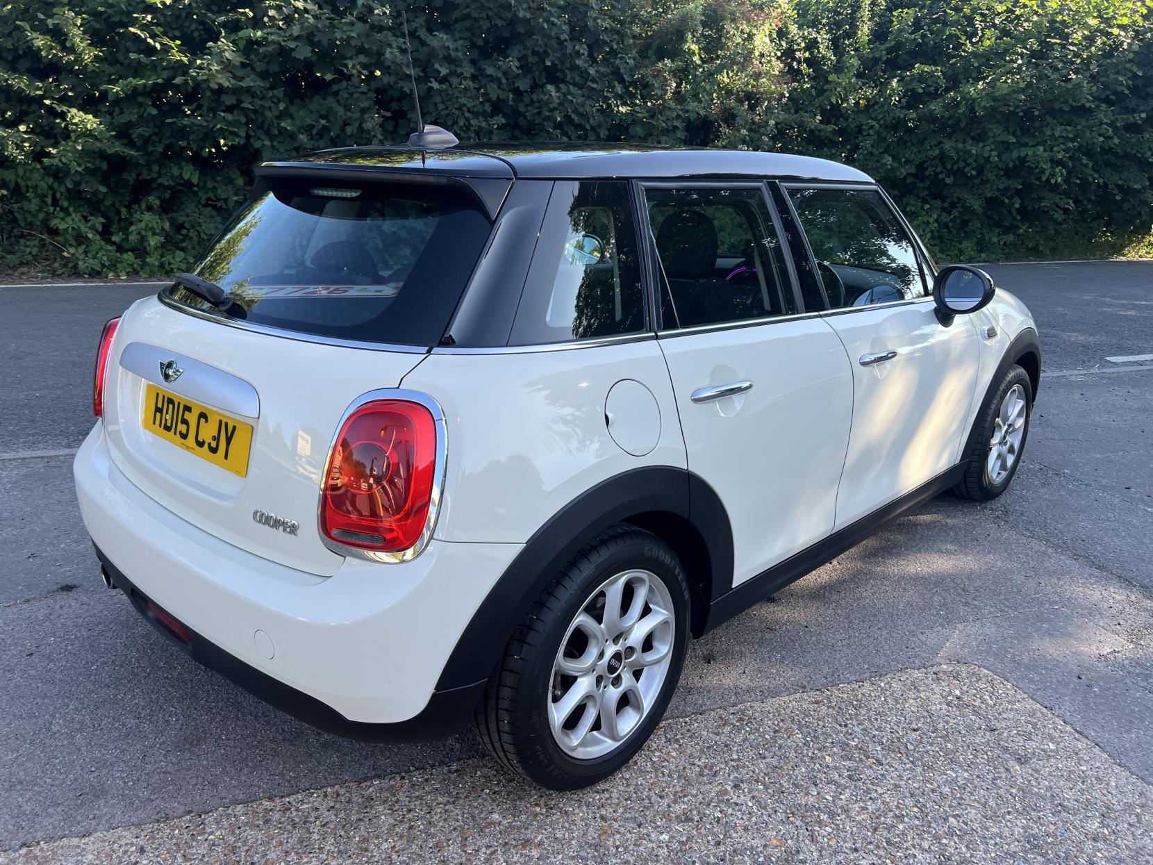 MINI Hatch 1.5 Cooper Hatchback 5dr Petrol Manual Euro 6 (s/s) (136 ps)
