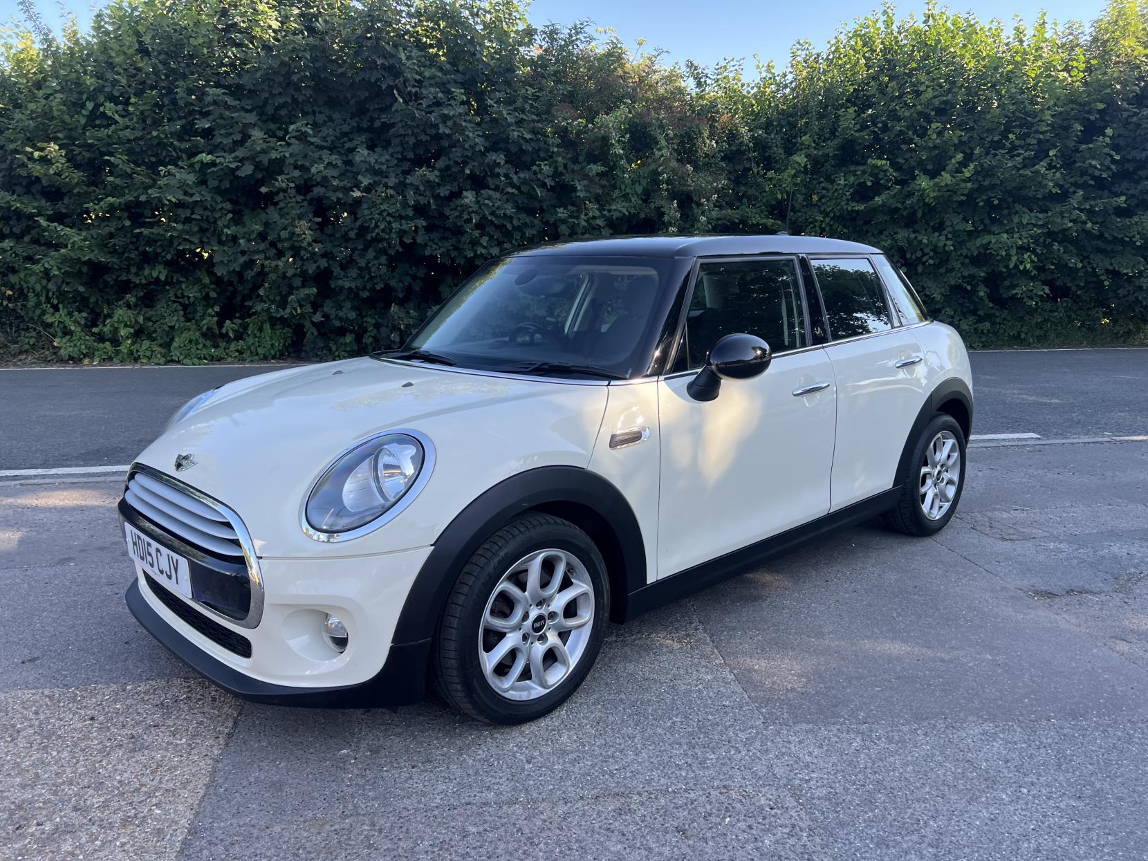 MINI Hatch 1.5 Cooper Hatchback 5dr Petrol Manual Euro 6 (s/s) (136 ps)