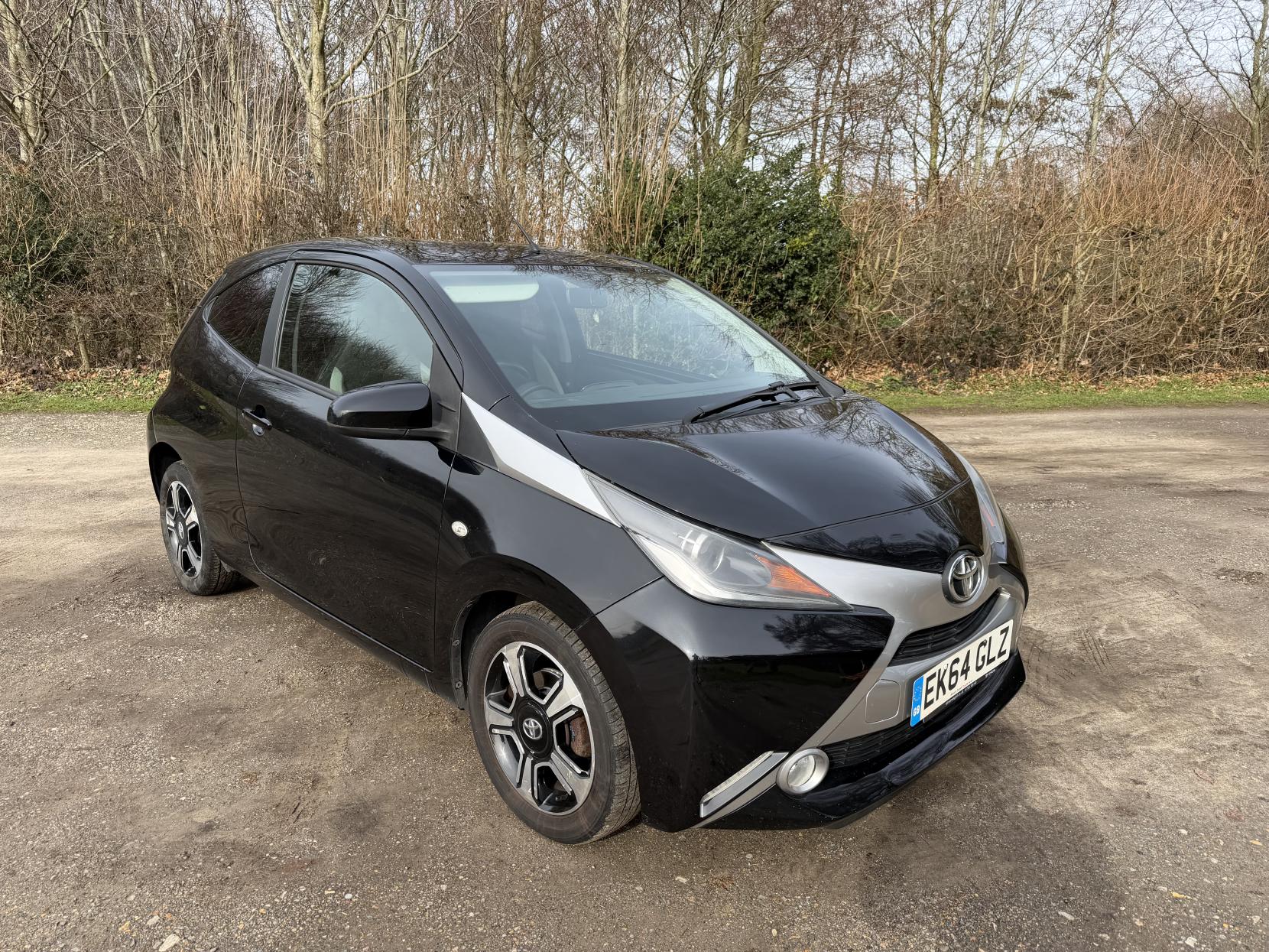 Toyota AYGO 1.0 VVT-i x-clusiv Hatchback 3dr Petrol Manual Euro 5 Euro 5 (68 ps)