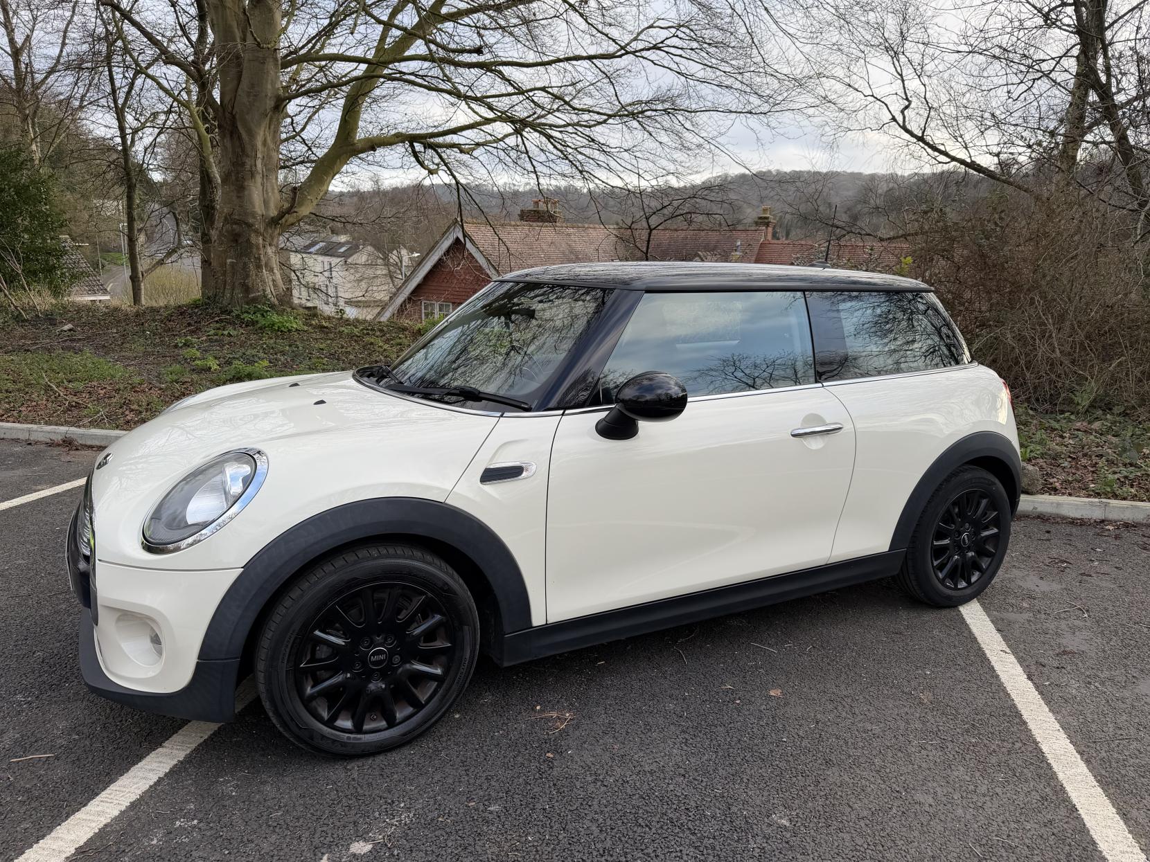 MINI Hatch 1.5 Cooper Hatchback 3dr Petrol Manual Euro 6 (s/s) (136 ps)