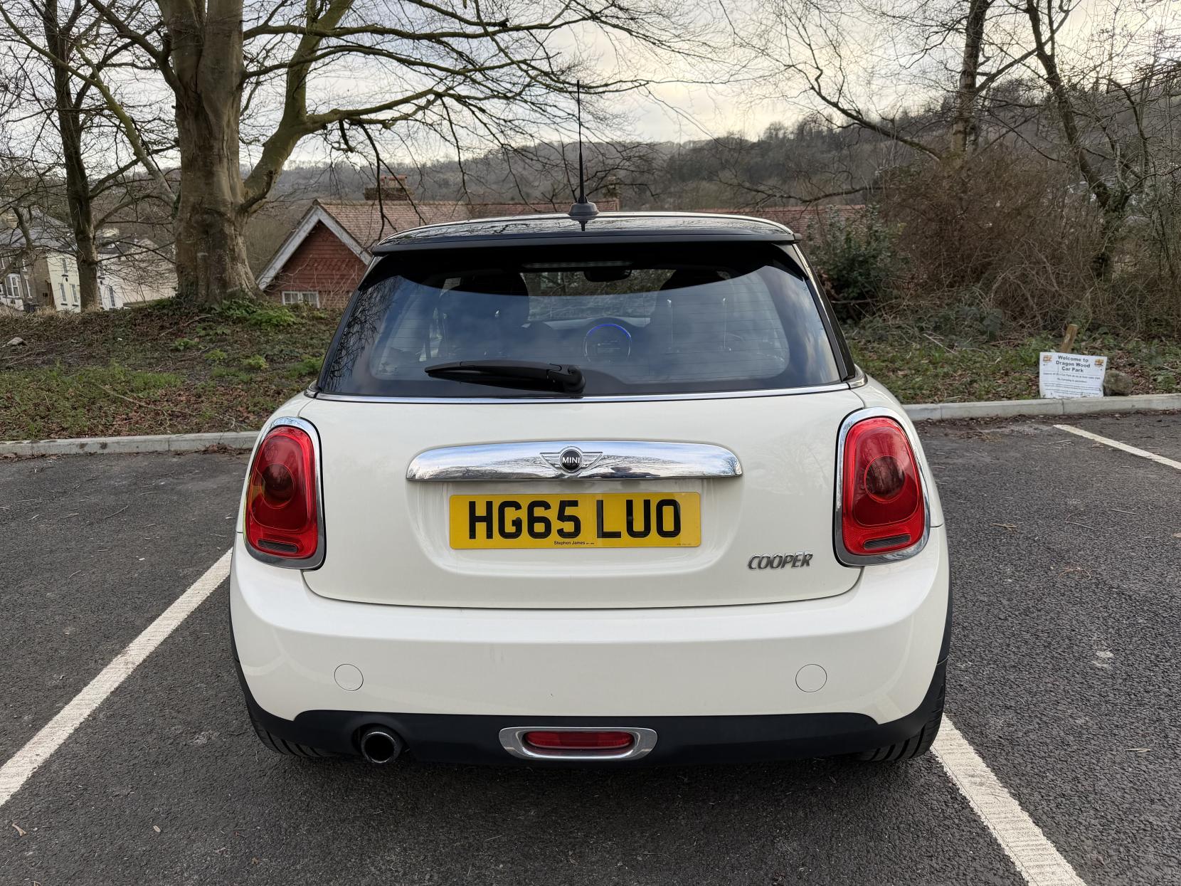 MINI Hatch 1.5 Cooper Hatchback 3dr Petrol Manual Euro 6 (s/s) (136 ps)