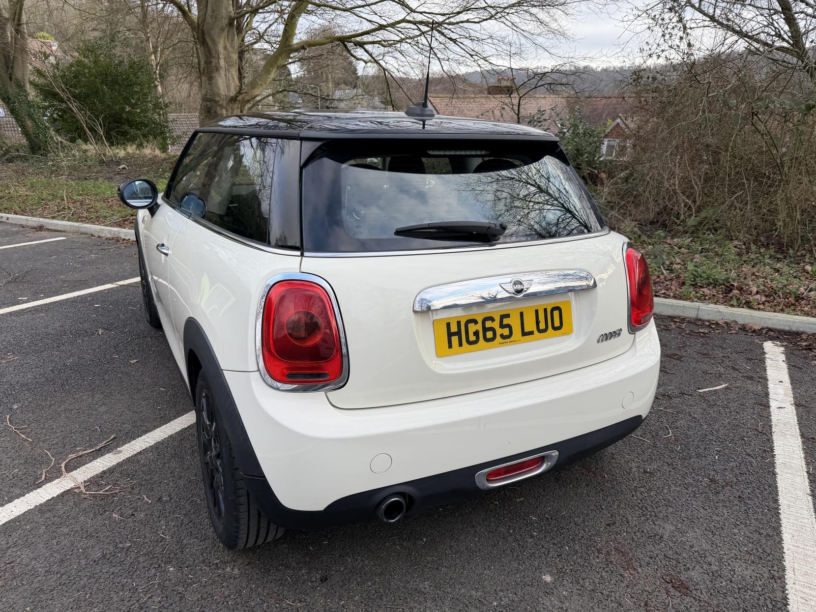 MINI Hatch 1.5 Cooper Hatchback 3dr Petrol Manual Euro 6 (s/s) (136 ps)