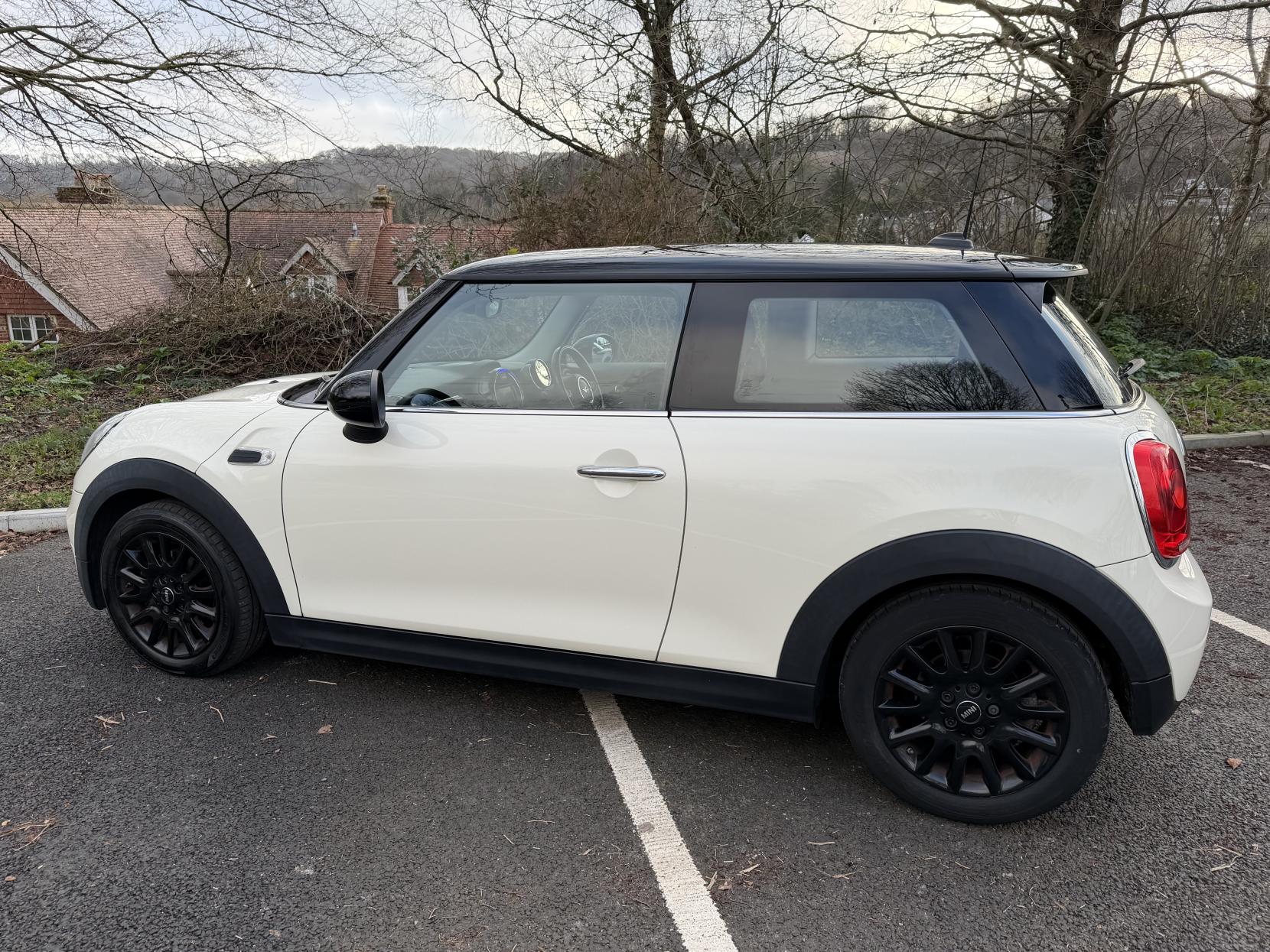 MINI Hatch 1.5 Cooper Hatchback 3dr Petrol Manual Euro 6 (s/s) (136 ps)