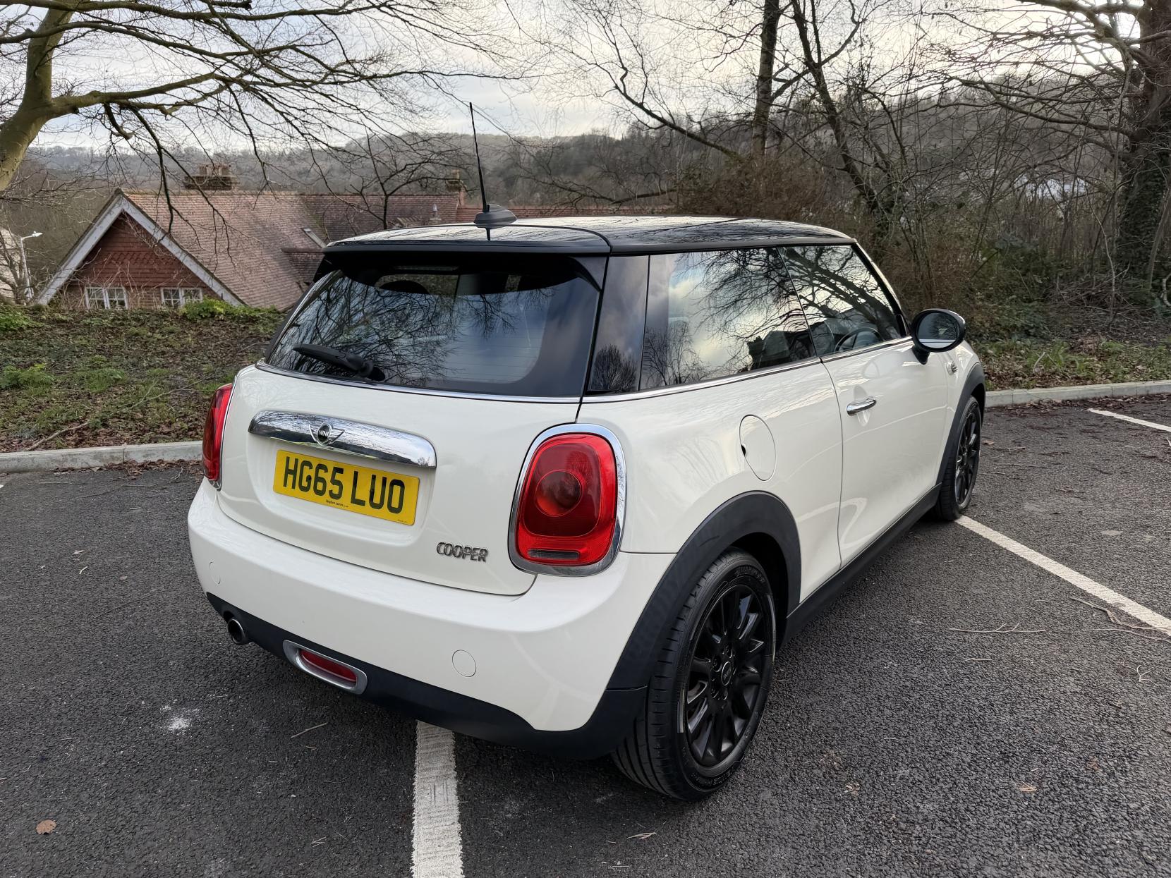 MINI Hatch 1.5 Cooper Hatchback 3dr Petrol Manual Euro 6 (s/s) (136 ps)