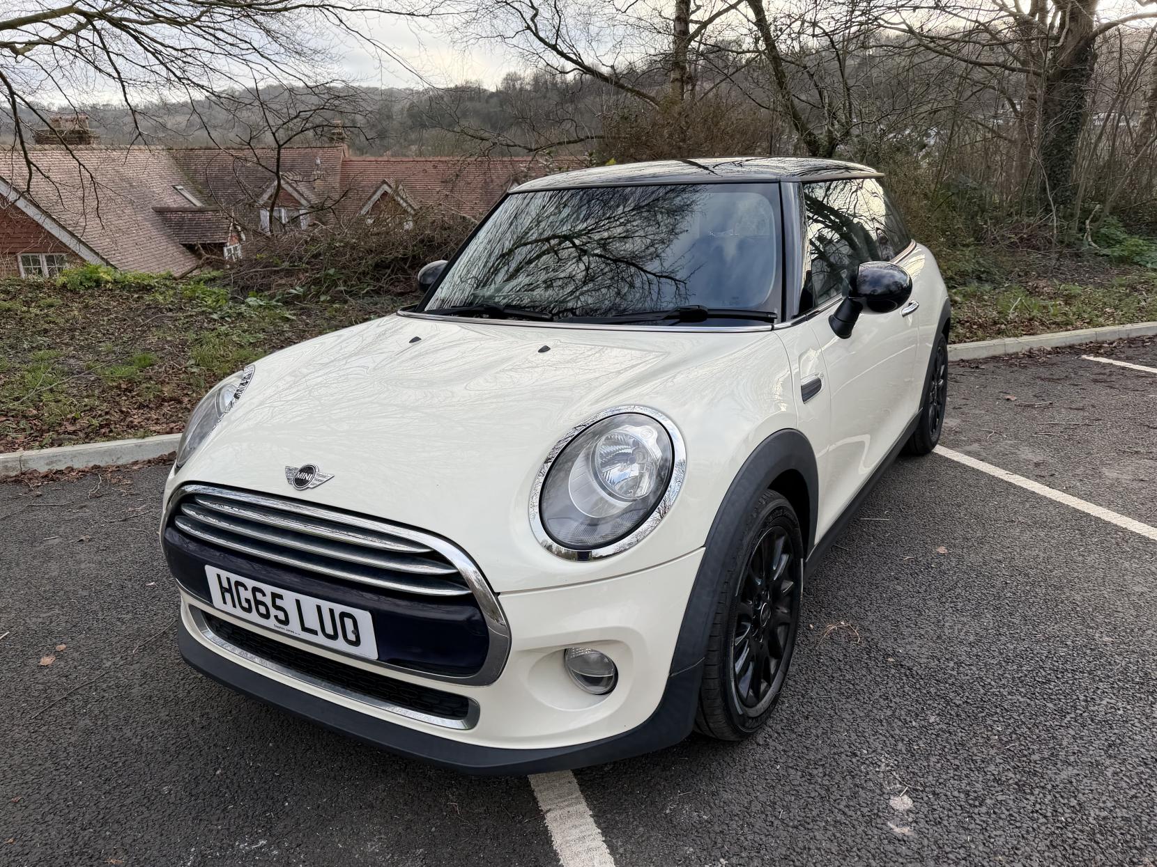 MINI Hatch 1.5 Cooper Hatchback 3dr Petrol Manual Euro 6 (s/s) (136 ps)