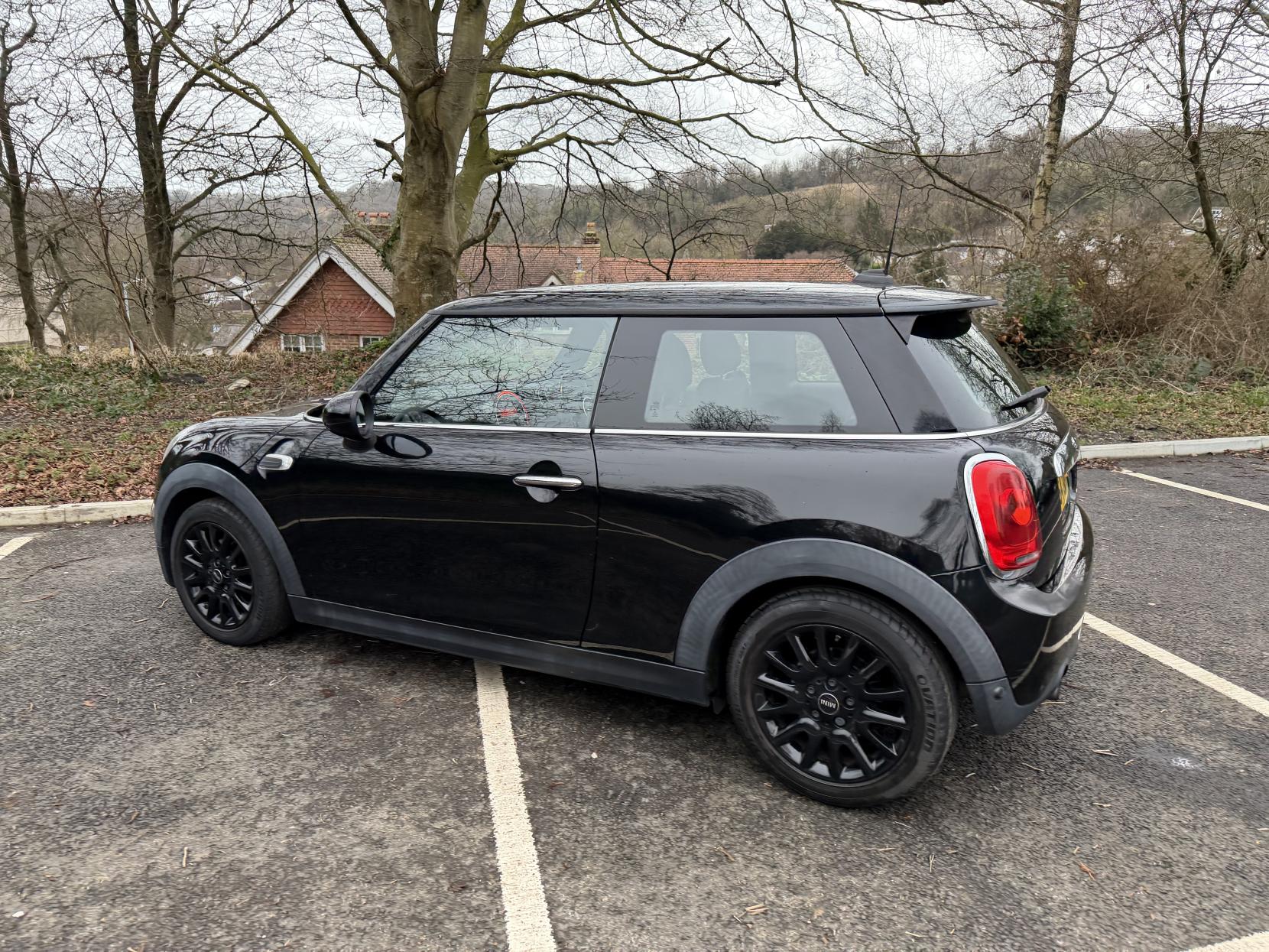 MINI Hatch 1.5 Cooper Hatchback 3dr Petrol Manual Euro 6 (s/s) (136 ps)