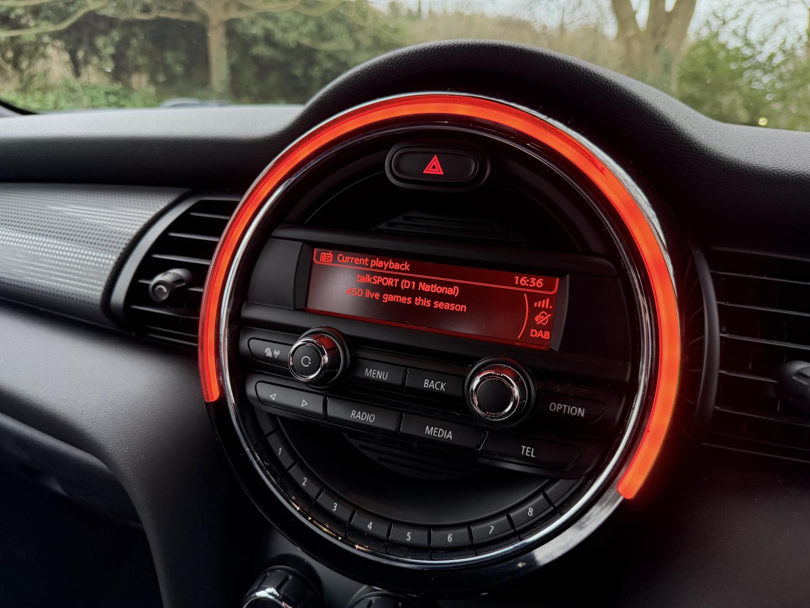 MINI Hatch 1.5 Cooper Hatchback 3dr Petrol Manual Euro 6 (s/s) (136 ps)