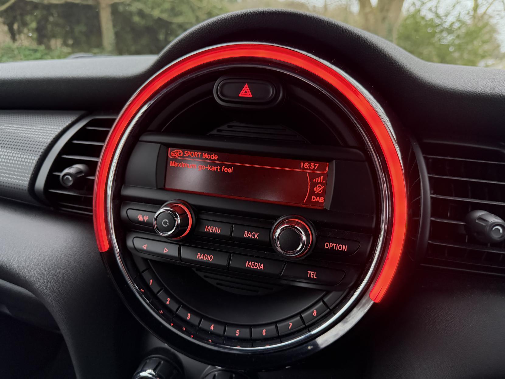 MINI Hatch 1.5 Cooper Hatchback 3dr Petrol Manual Euro 6 (s/s) (136 ps)