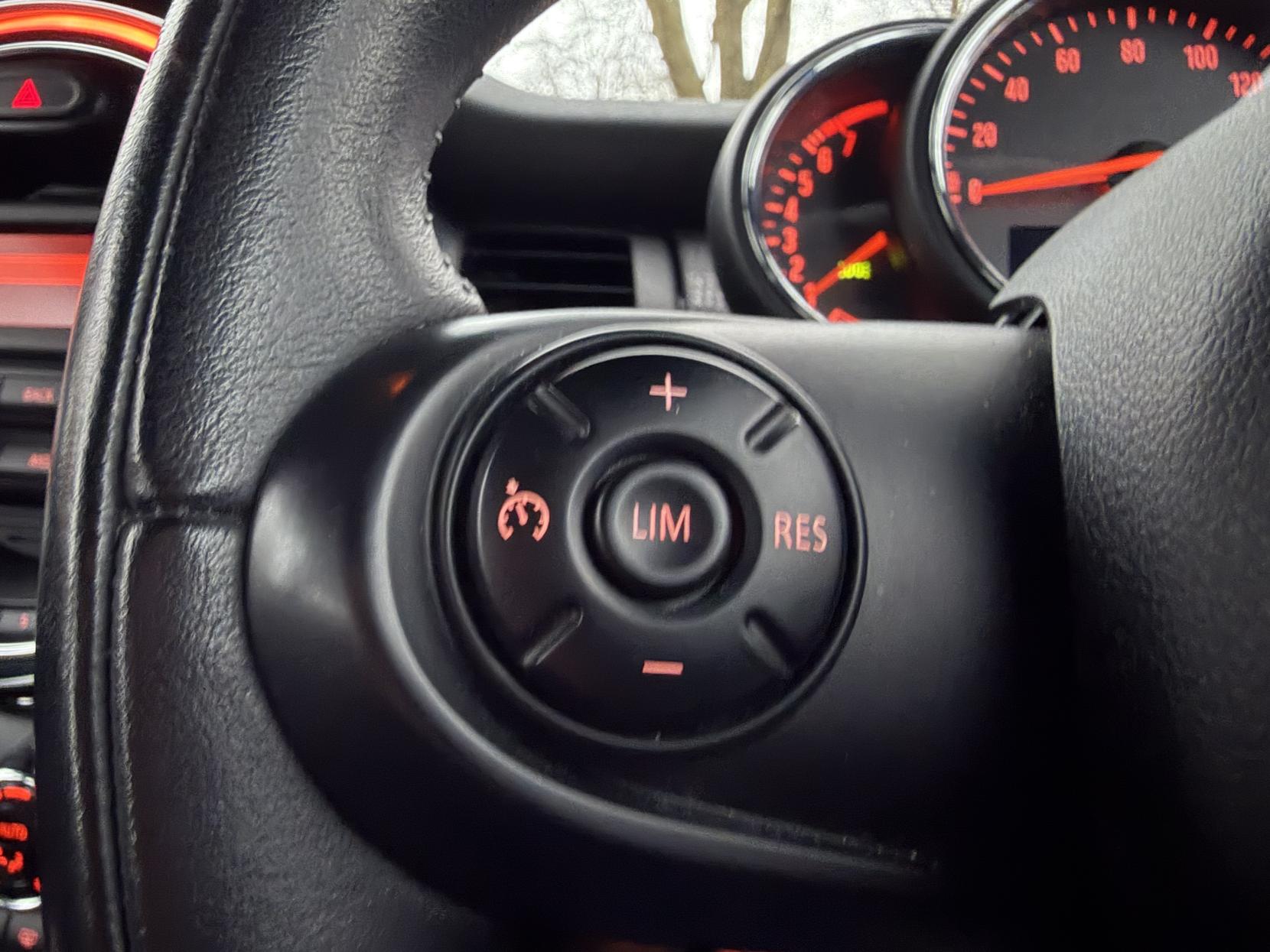 MINI Hatch 1.5 Cooper Hatchback 3dr Petrol Manual Euro 6 (s/s) (136 ps)