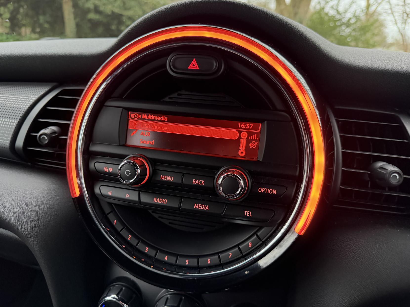 MINI Hatch 1.5 Cooper Hatchback 3dr Petrol Manual Euro 6 (s/s) (136 ps)