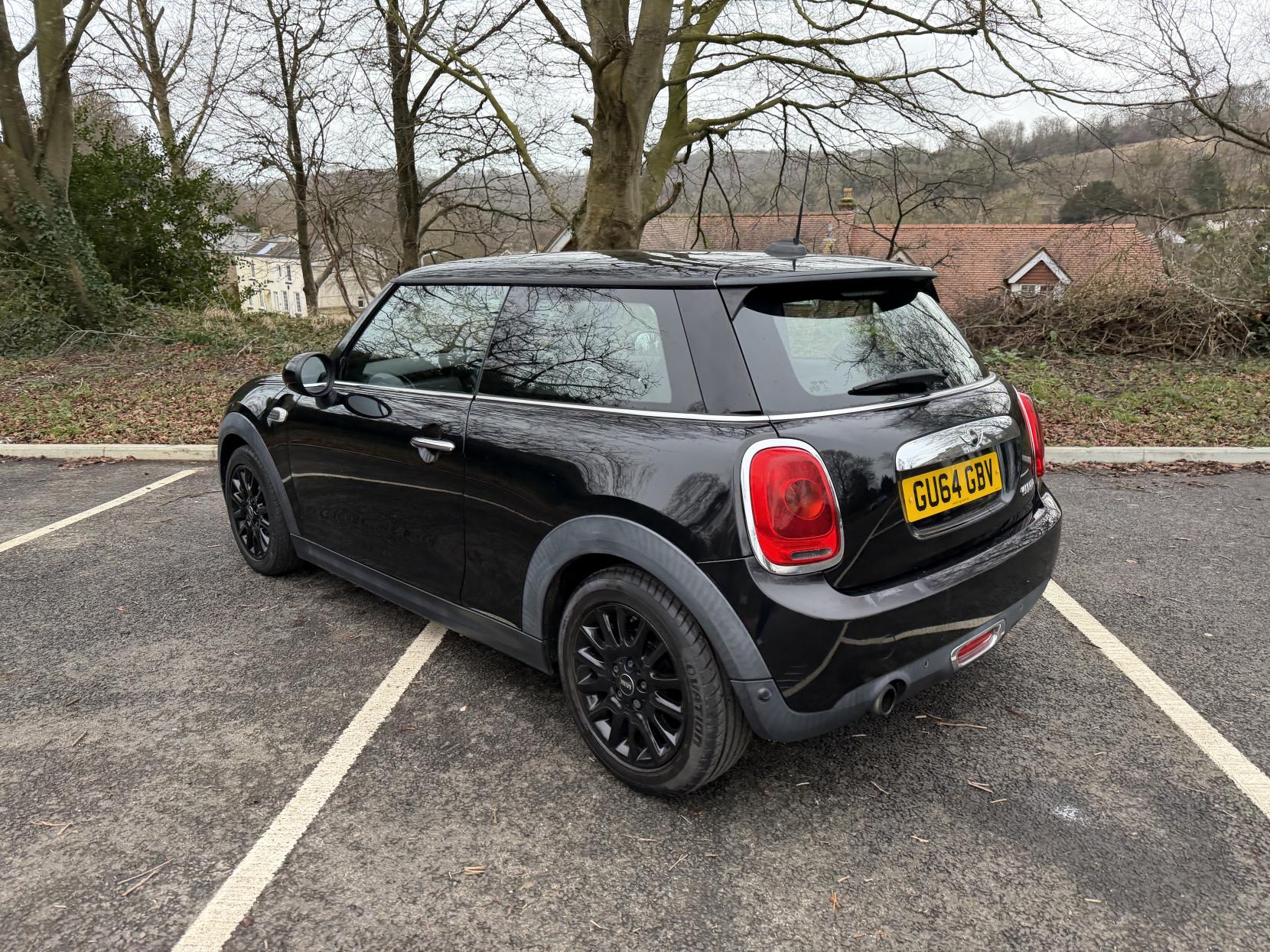 MINI Hatch 1.5 Cooper Hatchback 3dr Petrol Manual Euro 6 (s/s) (136 ps)