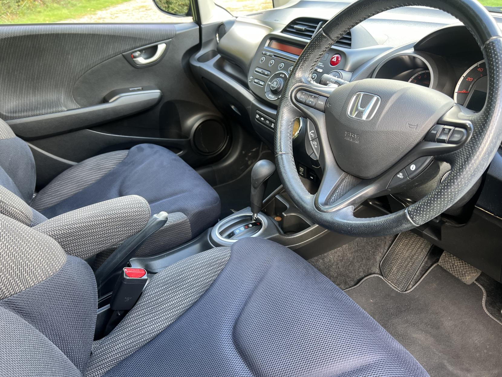 Honda Jazz 1.4 i-VTEC EX Hatchback 5dr Petrol CVT Euro 5 (99 ps)