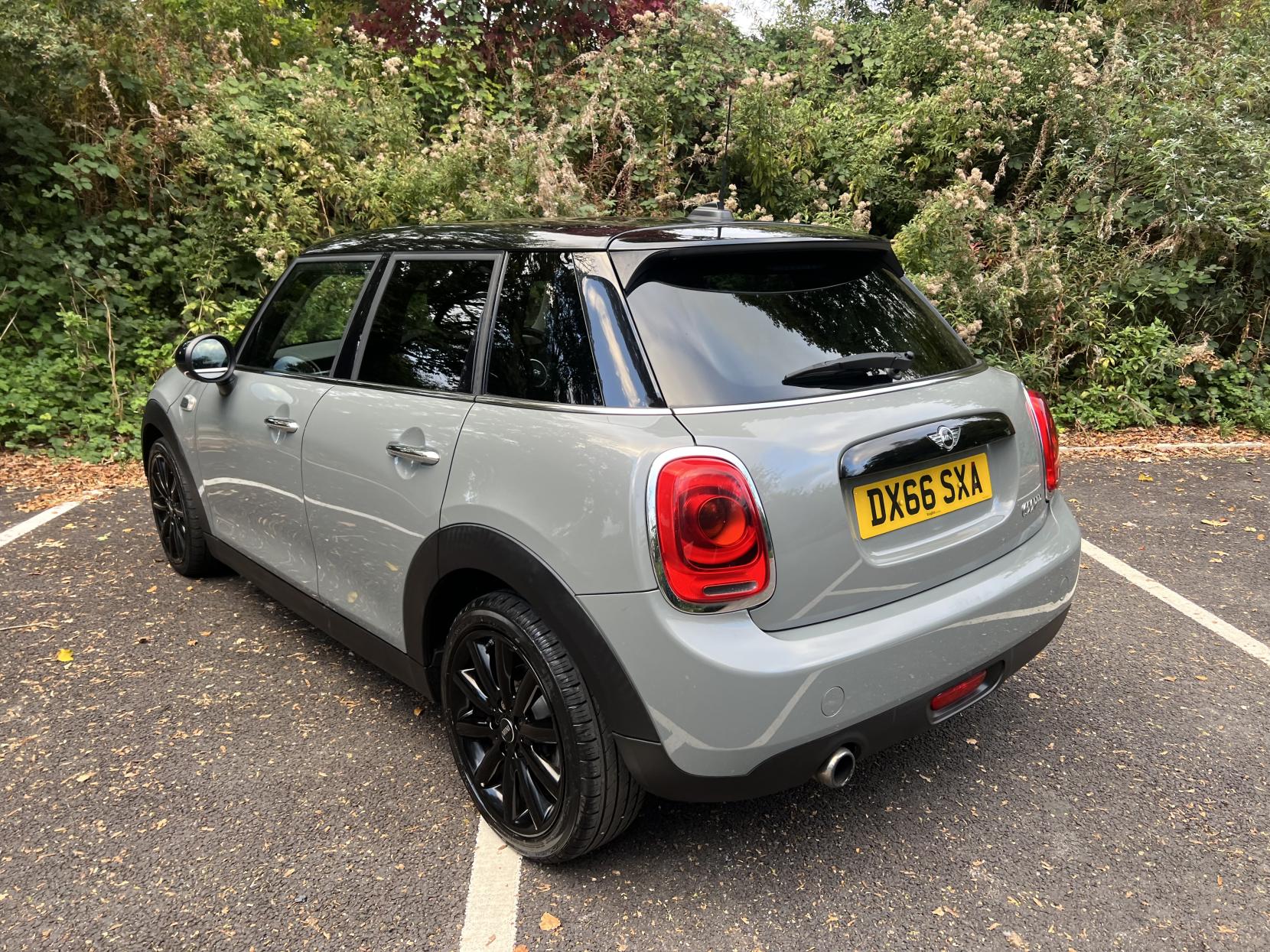 MINI Hatch 1.5 Cooper Hatchback 5dr Petrol Manual Euro 6 (s/s) (136 ps)