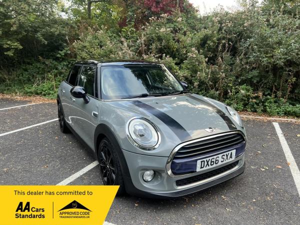 MINI Hatch 1.5 Cooper Hatchback 5dr Petrol Manual Euro 6 (s/s) (136 ps)