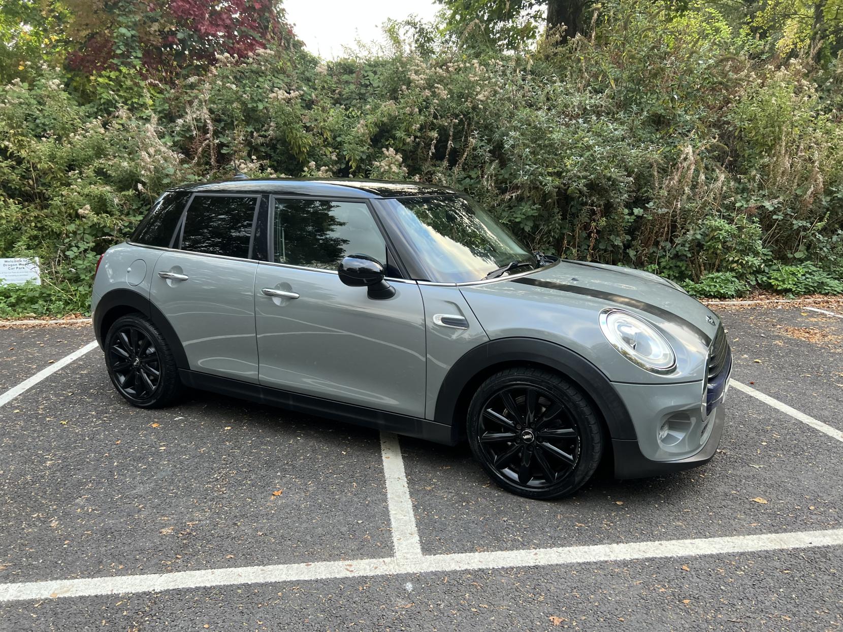MINI Hatch 1.5 Cooper Hatchback 5dr Petrol Manual Euro 6 (s/s) (136 ps)