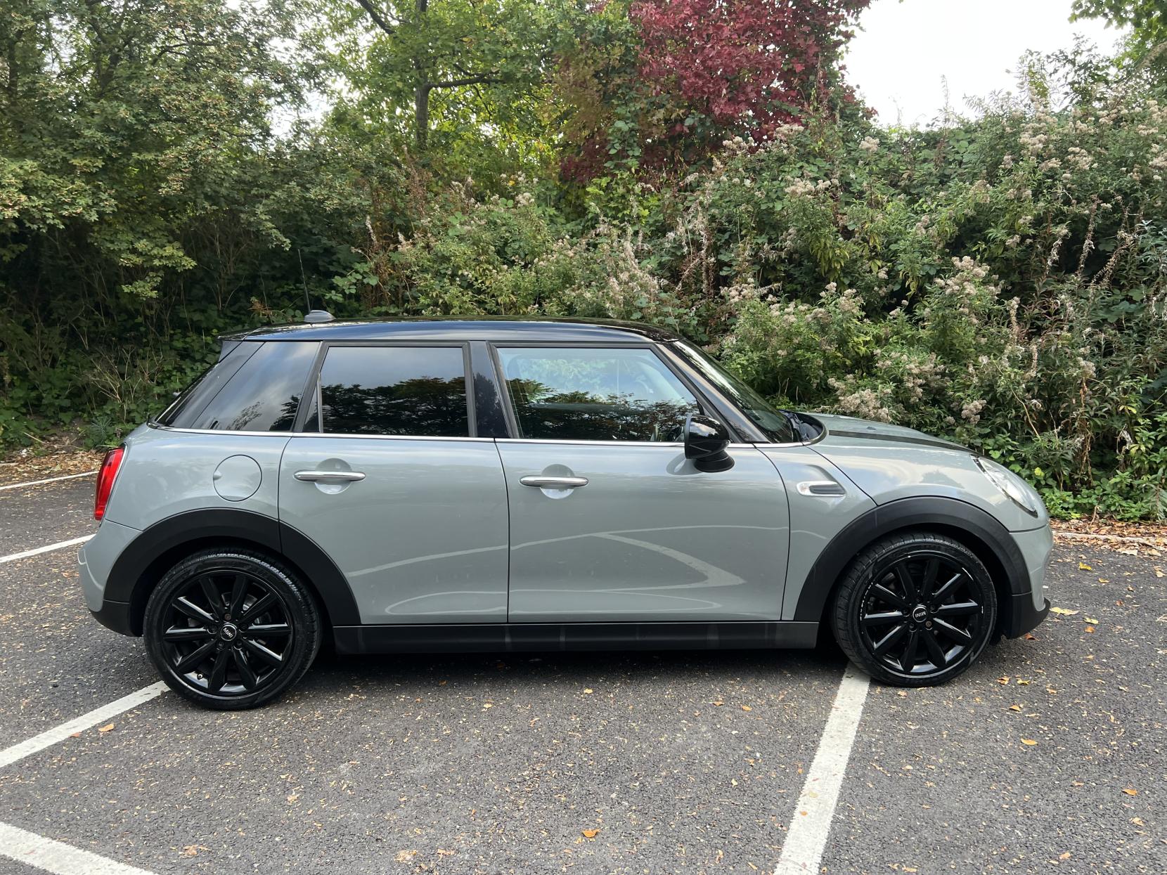 MINI Hatch 1.5 Cooper Hatchback 5dr Petrol Manual Euro 6 (s/s) (136 ps)