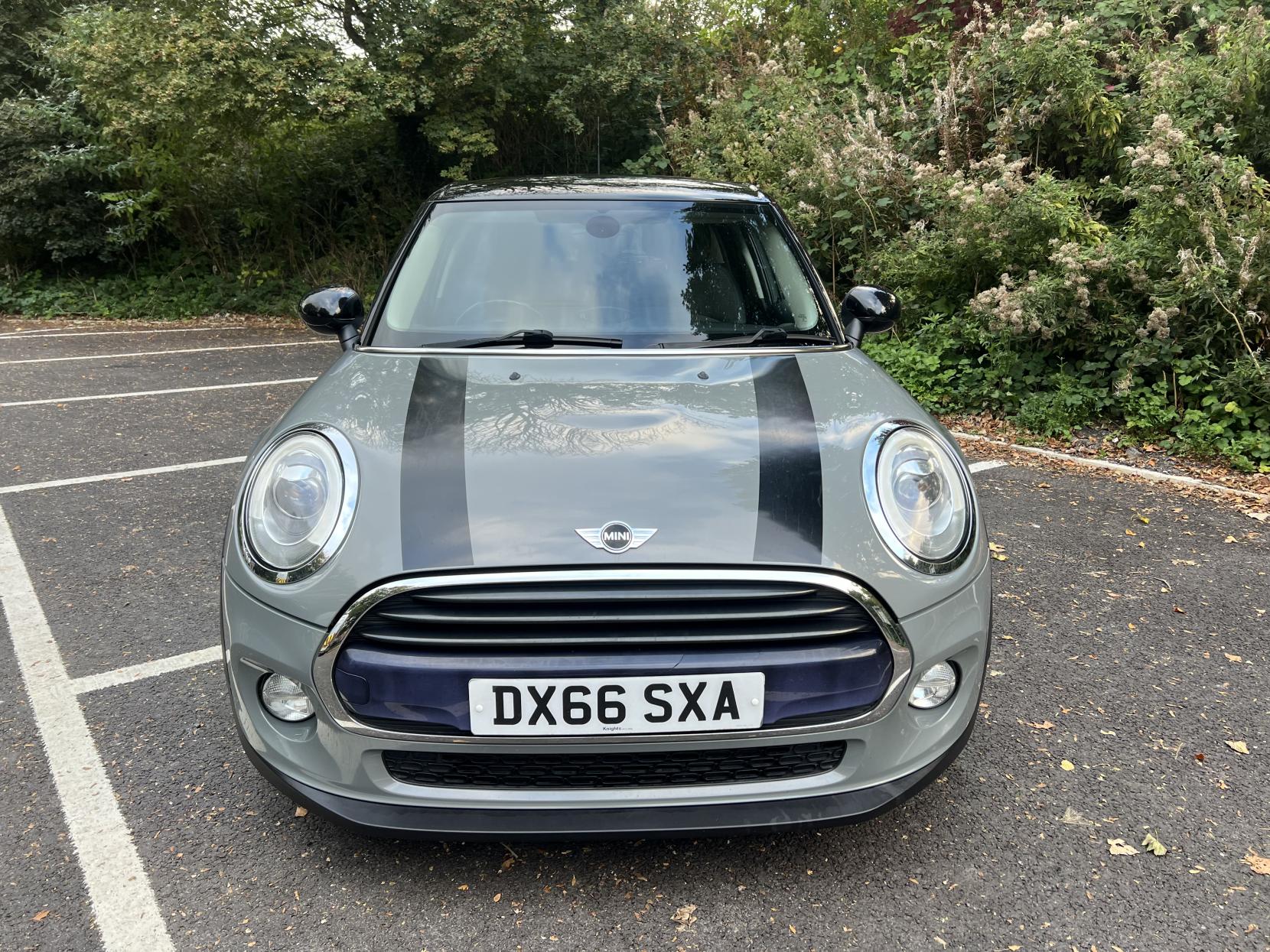 MINI Hatch 1.5 Cooper Hatchback 5dr Petrol Manual Euro 6 (s/s) (136 ps)