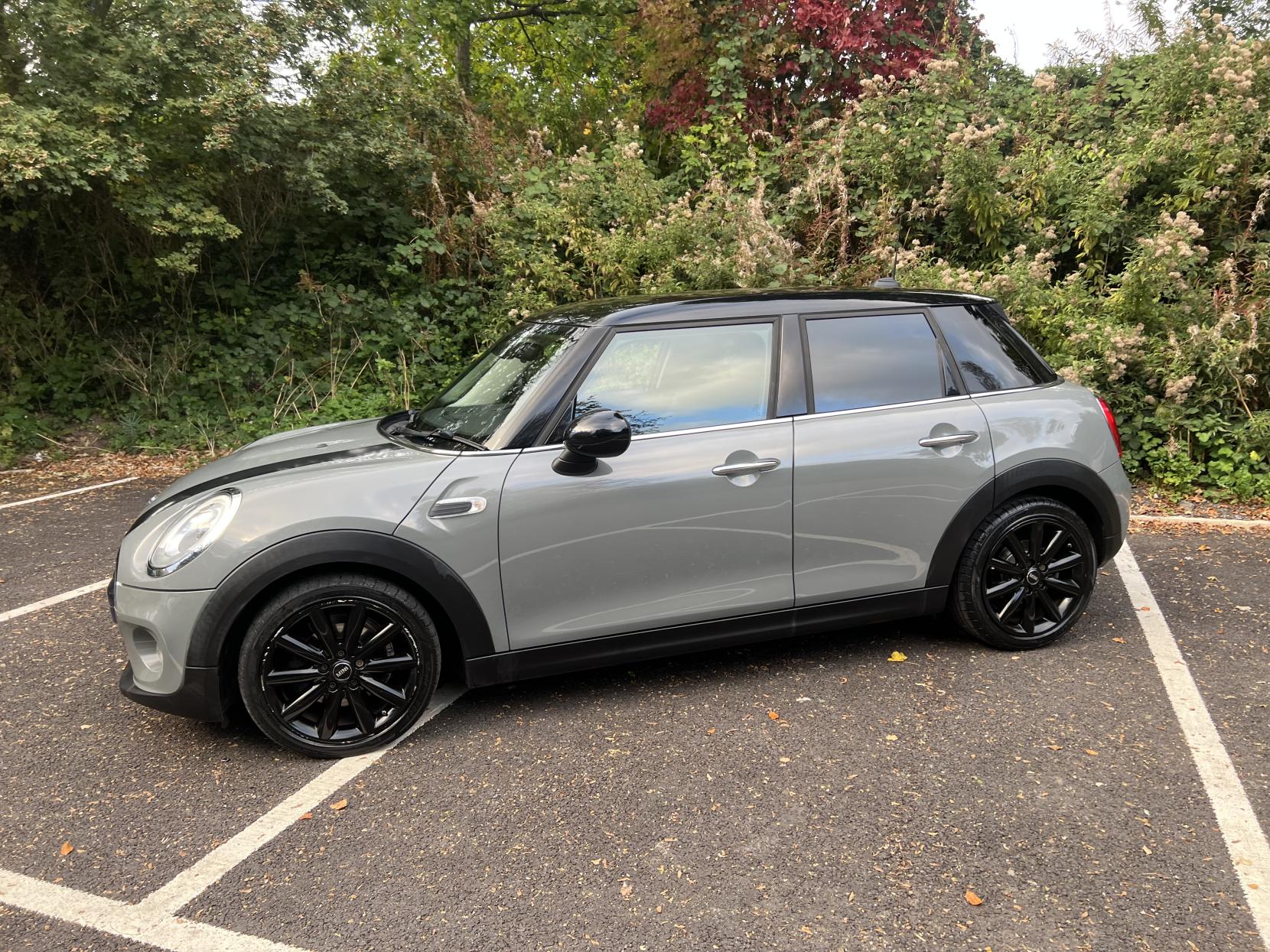 MINI Hatch 1.5 Cooper Hatchback 5dr Petrol Manual Euro 6 (s/s) (136 ps)