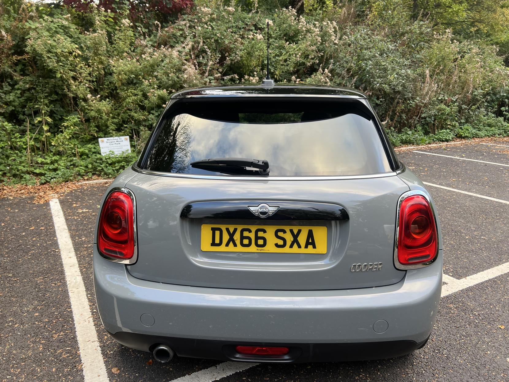 MINI Hatch 1.5 Cooper Hatchback 5dr Petrol Manual Euro 6 (s/s) (136 ps)