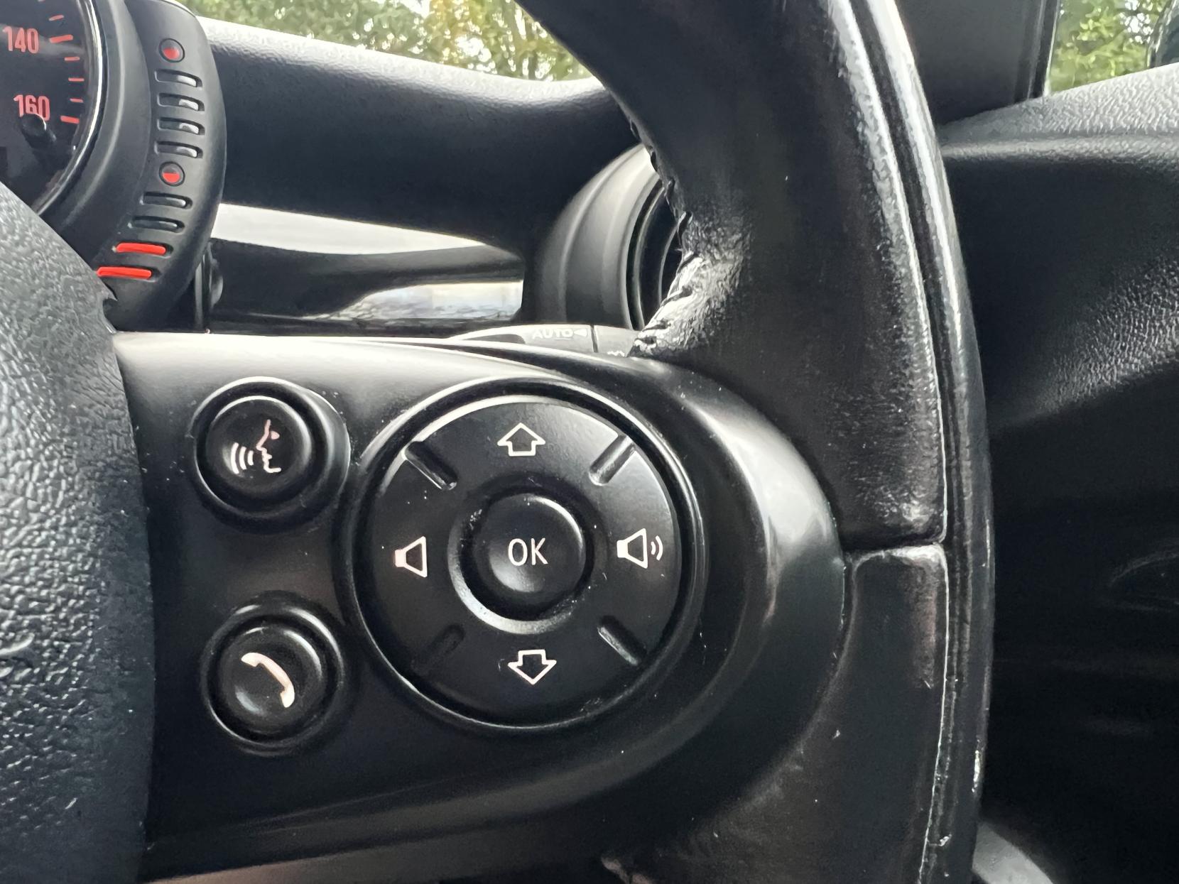 MINI Hatch 1.5 Cooper Hatchback 5dr Petrol Manual Euro 6 (s/s) (136 ps)